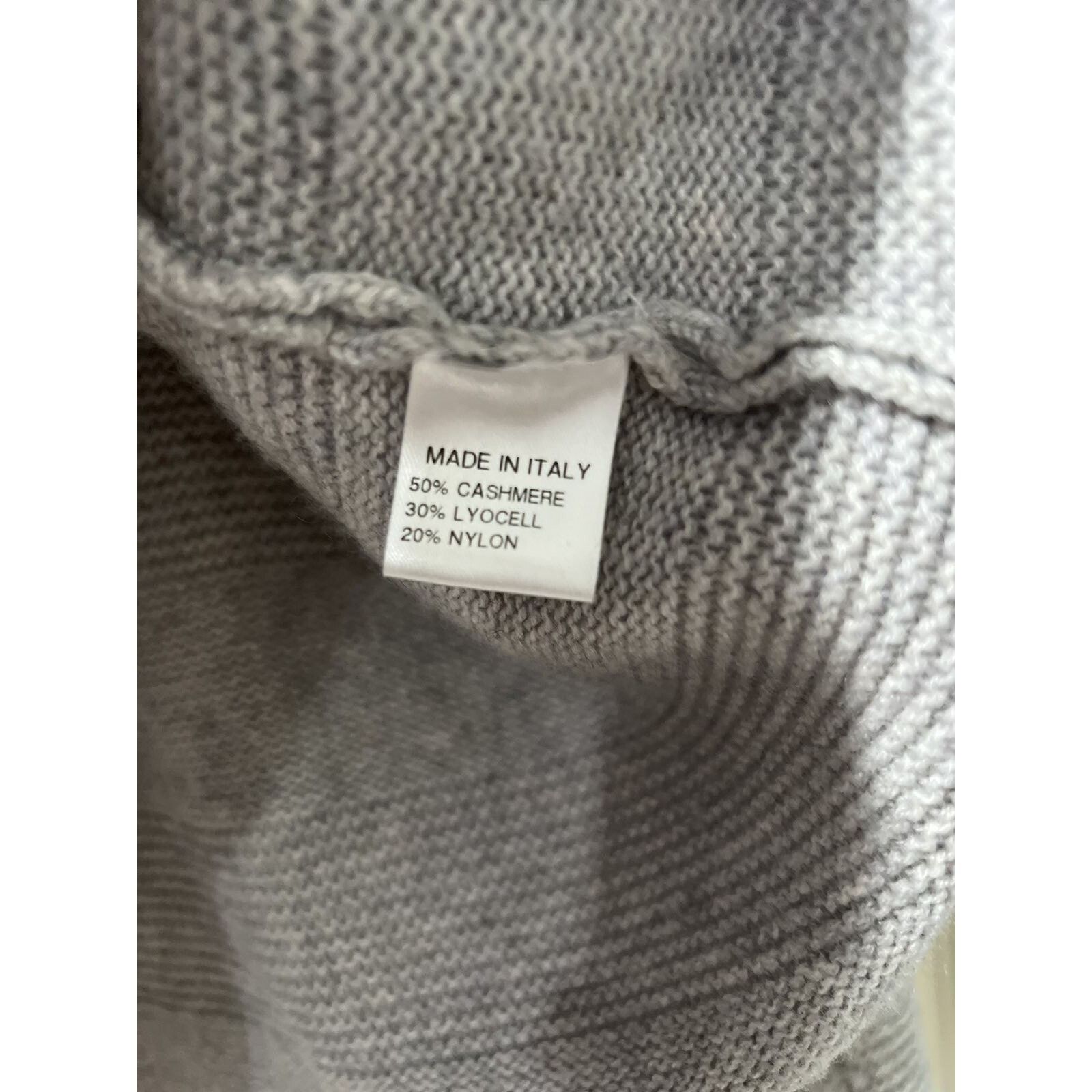 Broken Promises Co. Bartolini Cashmere Sweater cable knit Gray size M A001363 Size M / US 6-8 / IT 42-44 - 7 Thumbnail