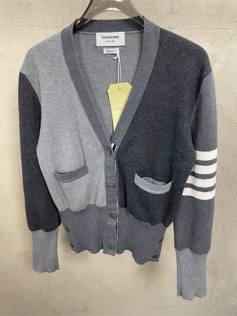 Thom Browne Thom browne Color-blocked four-striped knitted cardigan 250 Size US XXS / EU 40 - 3 Thumbnail