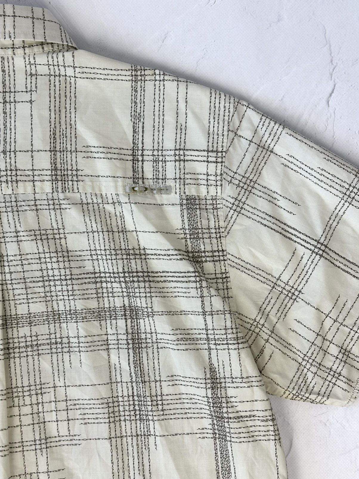 Vintage Y2K Vintage Oakley Monogram Short Sleeve Shirt Size US L / EU 52-54 / 3 - 10 Thumbnail