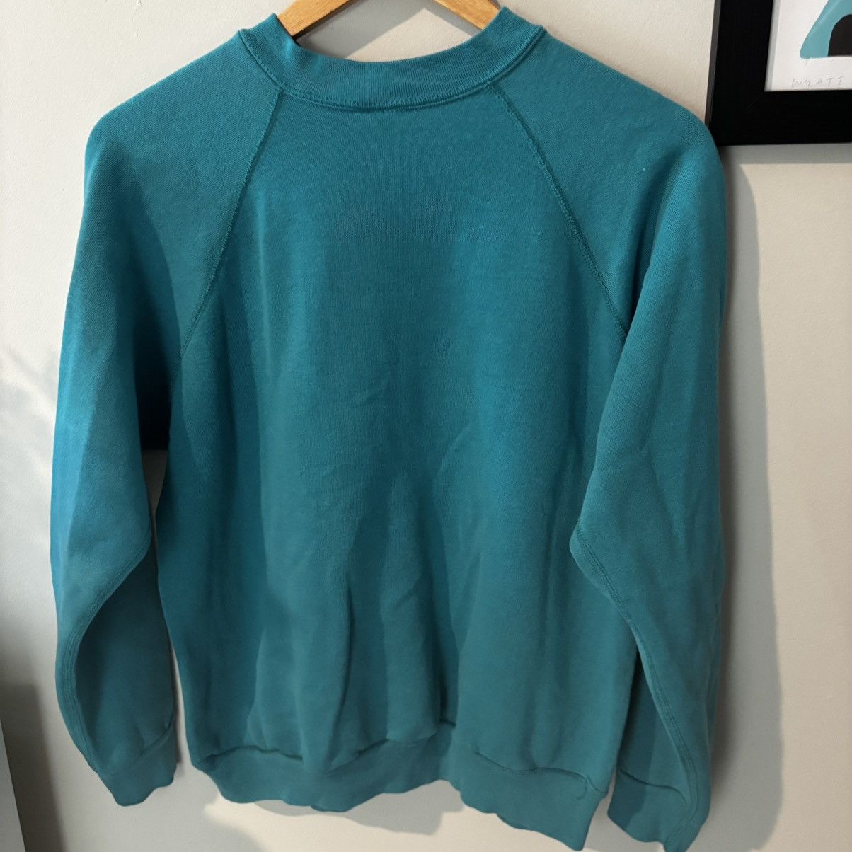 Tultex Vintage 1970s/80s Tultex Raglan Faded Crewneck Size US L / EU 52-54 / 3 - 3 Thumbnail