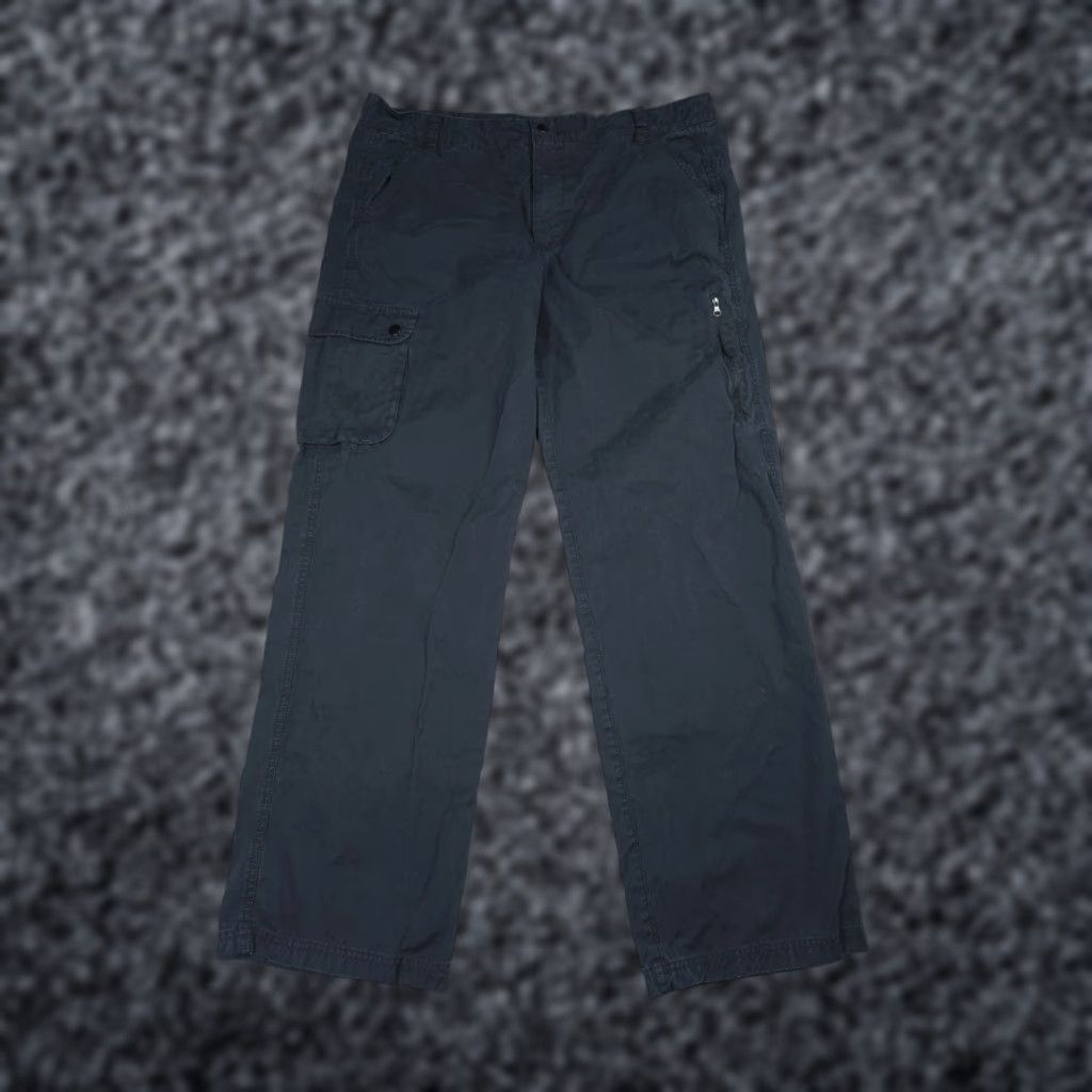 Nike Nike Cargo Pants Mens 34 Pants Black 100% Cotton Zip Pocket Wide Leg Logo Embroidered Straight Inseam 32 Casual Travel Nike Heritage Regular Men Size US 34 / EU 50 - 1 Thumbnail