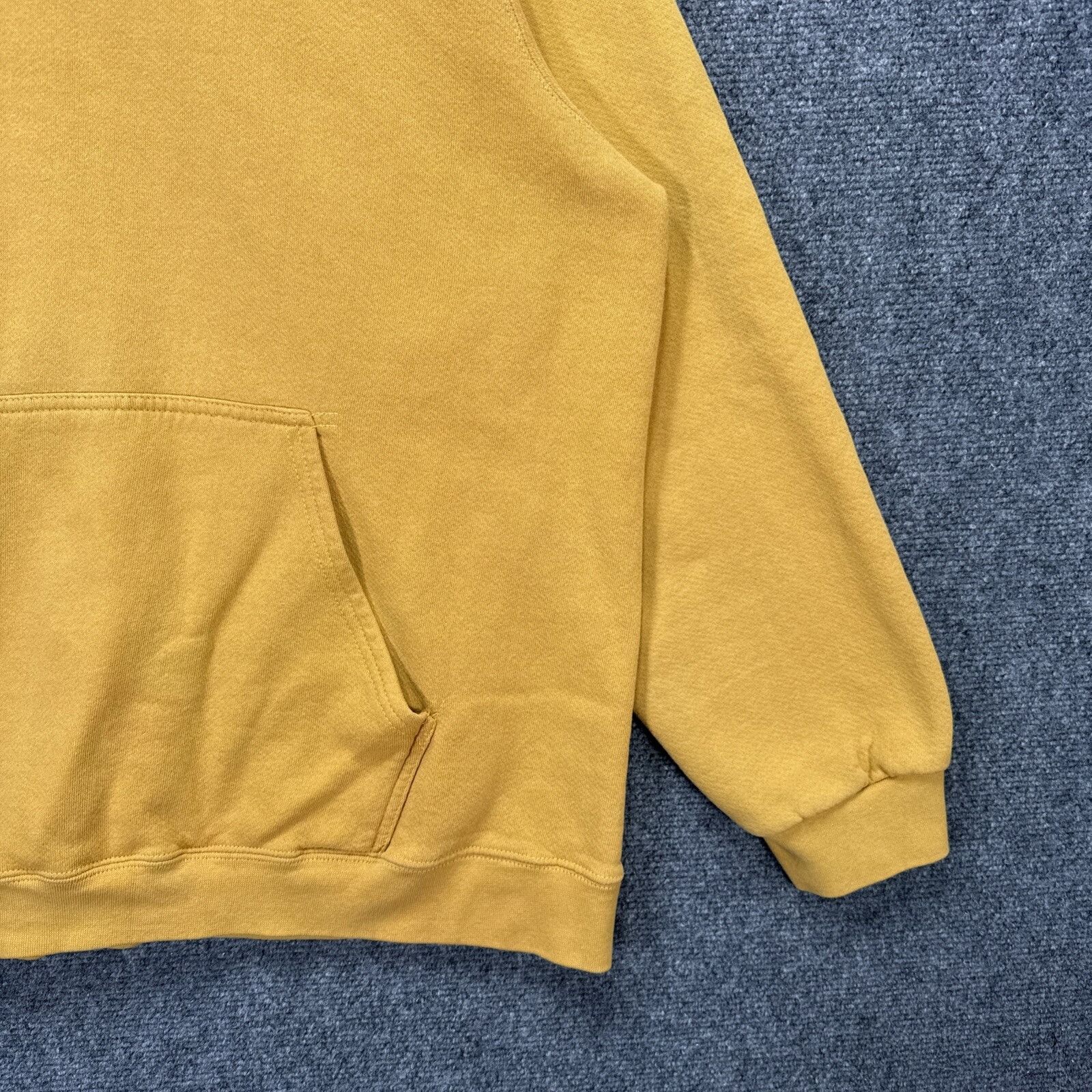Nike Vintage Nike Hoodie Mens XL Yellow Center Swoosh Skate Grung Size US XL / EU 56 / 4 - 4 Thumbnail