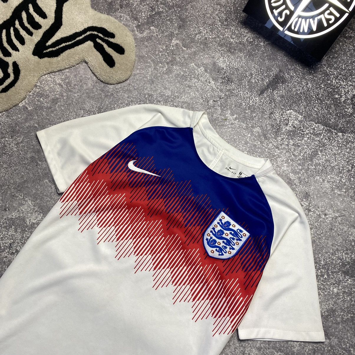 Nike Vintage Nike FC England National Football team jersey Size US S / EU 44-46 / 1 - 2 Thumbnail