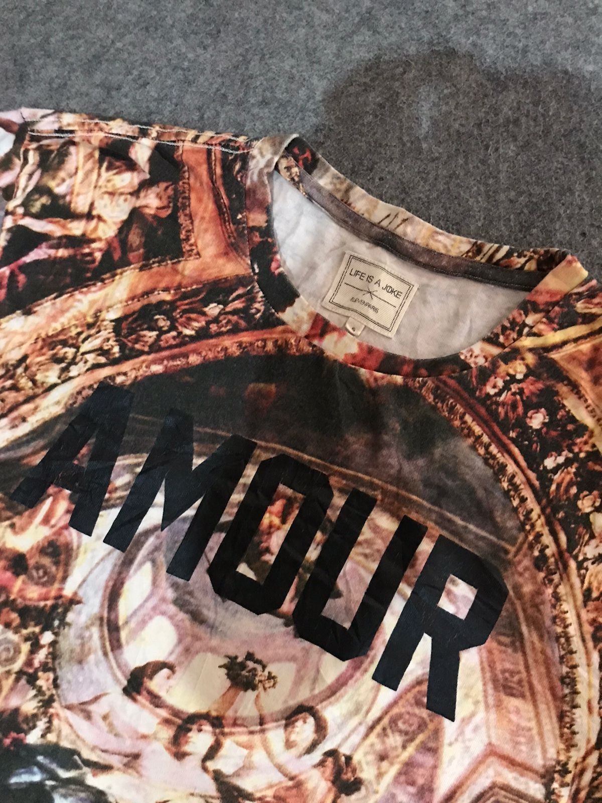 Eleven Paris TSHIRT ELEVENPARIS AMOUR MOVIE FULL PRINT VINTAGE Size US XL / EU 56 / 4 - 3 Thumbnail