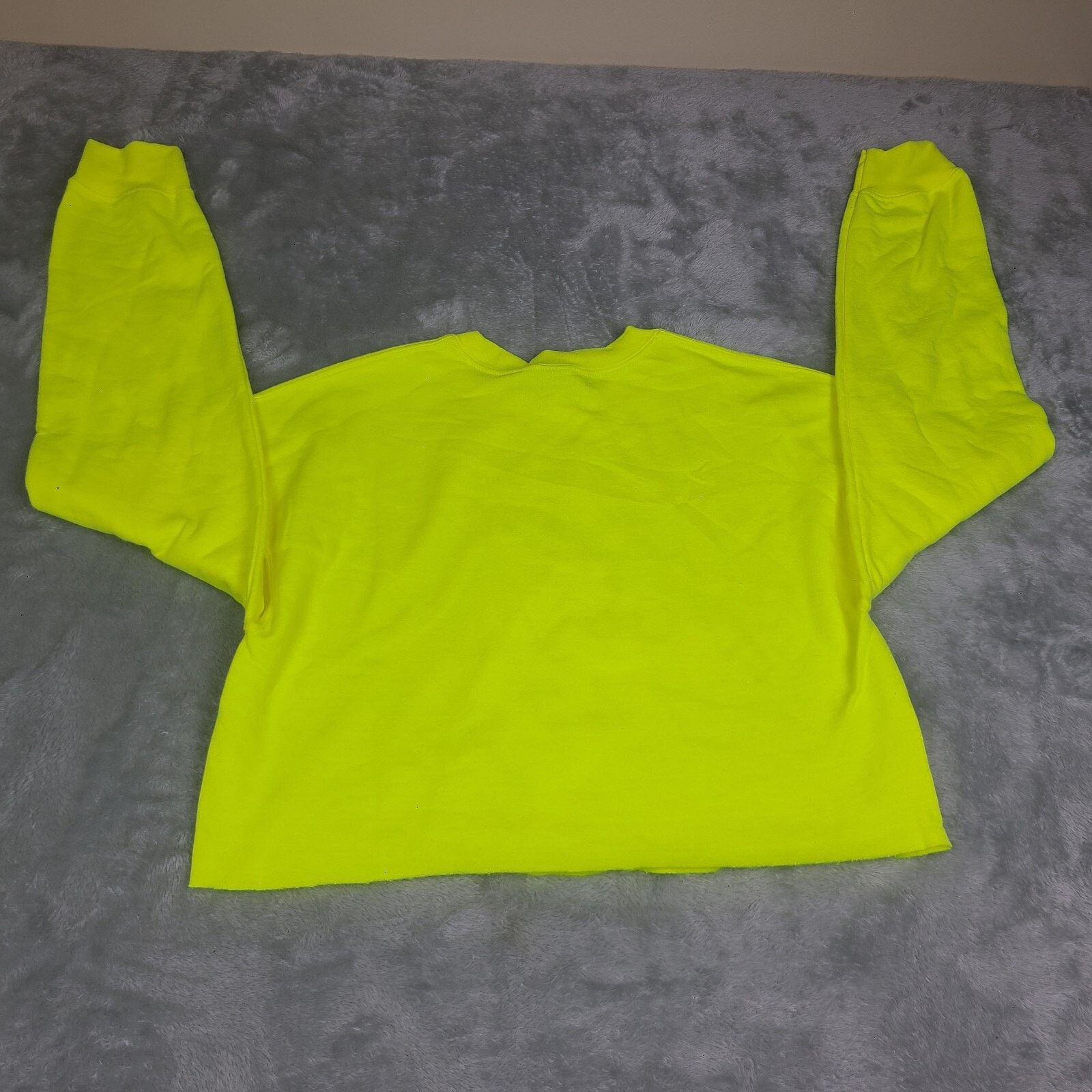 Gildan Doja Cat Cropped Sweatshirt H Yellow Women Sz M NWOT Size M / US 6-8 / IT 42-44 - 4 Thumbnail