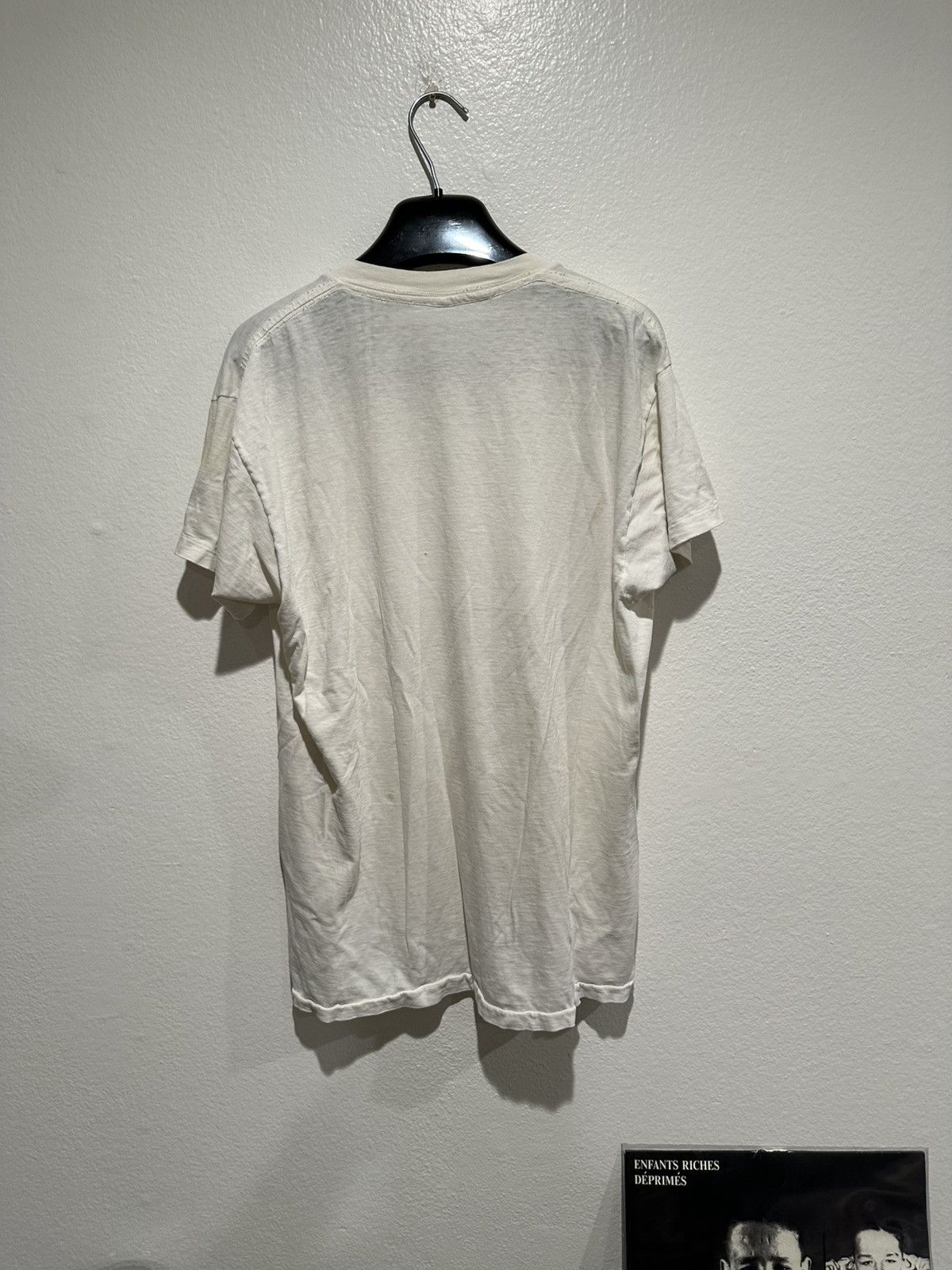 Vintage Distressed Paper Thin Blank Tee Size US M / EU 48-50 / 2 - 4 Thumbnail