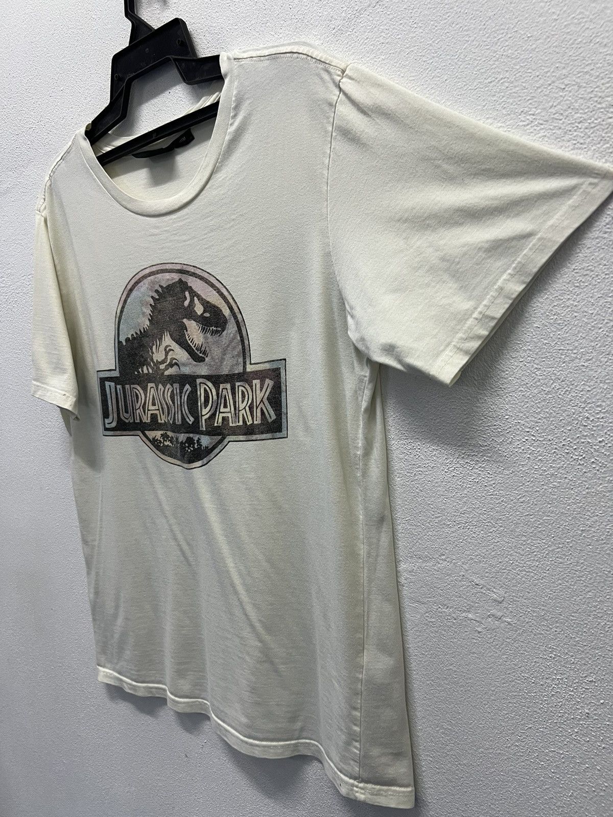 Vintage VINTAGE JURASSIC WORLD SHIRT Size US M / EU 48-50 / 2 - 4 Thumbnail