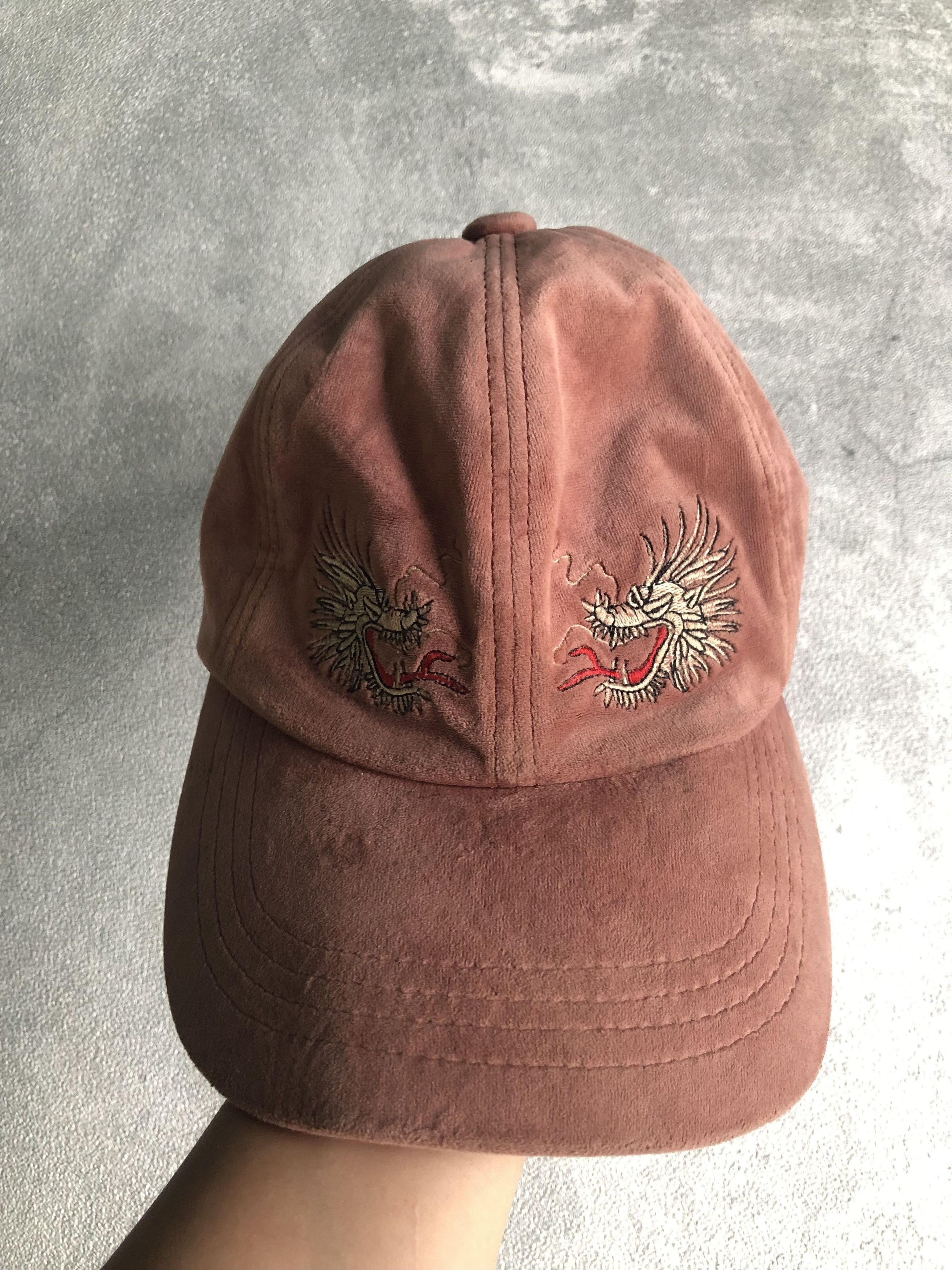 Japanese Brand Velvet Dragon-Embroidered Sukajan Hats Size ONE SIZE - 1 Thumbnail