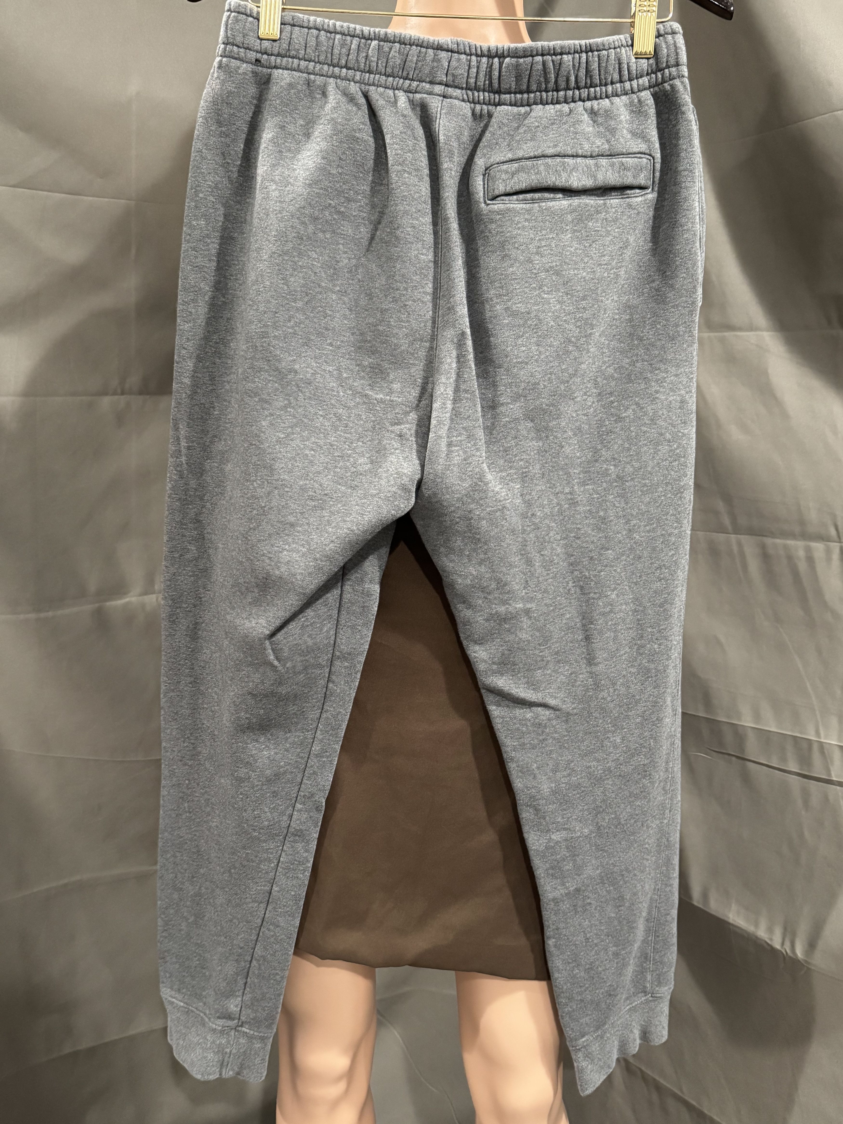 Nike Nike Fleece Jogger Sweatpant Charcoal Heather Size Medium Size US 32 / EU 48 - 8 Thumbnail