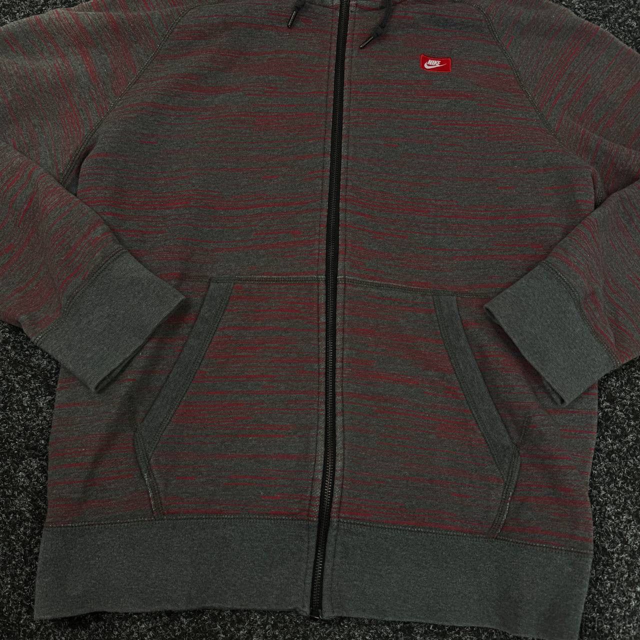 Nike Nike vintage zip hoodie stripped y2k skater style techwear Size US XL / EU 56 / 4 - 5 Thumbnail