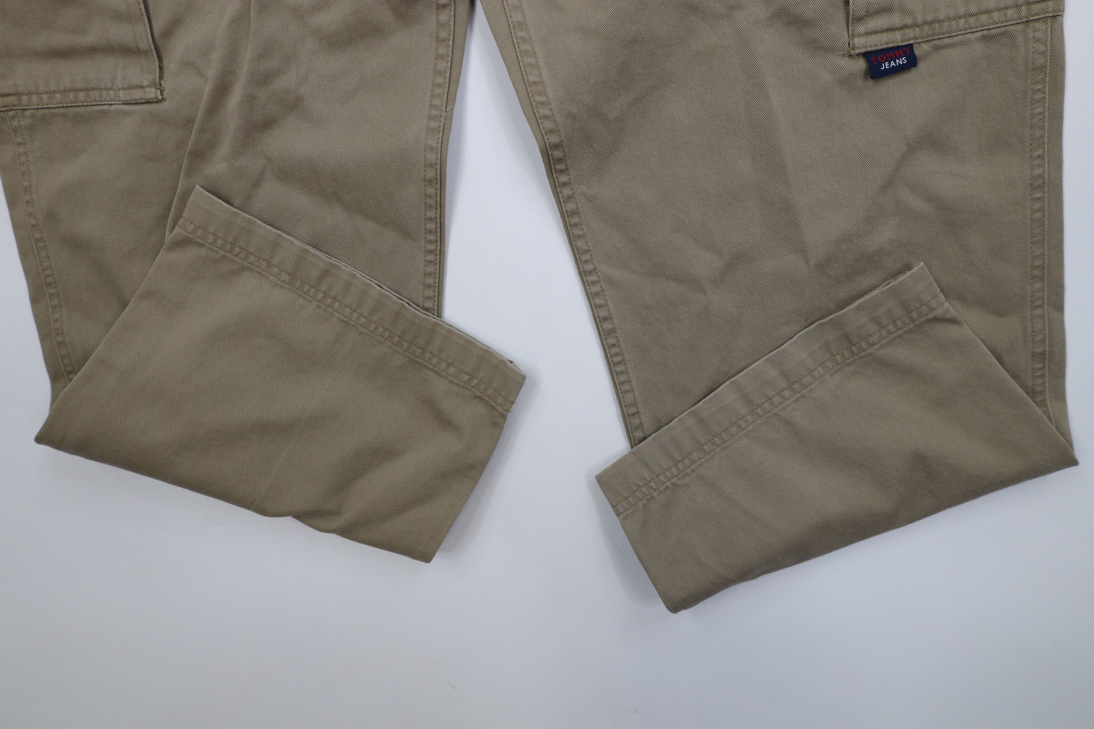 Tommy Hilfiger Vintage 90s Tommy Hilfiger Baggy Wide Leg Cargo Pants Khaki Size US 32 / EU 48 - 6 Thumbnail