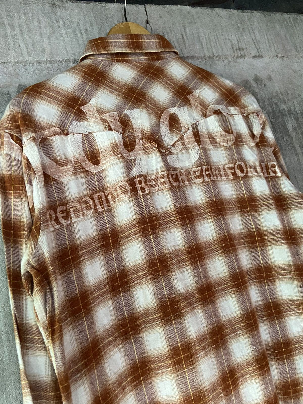 If Six Was Nine BODY GLOVE DISTRESSED BUTTON DOWN SHIRT Size US L / EU 52-54 / 3 - 10 Thumbnail