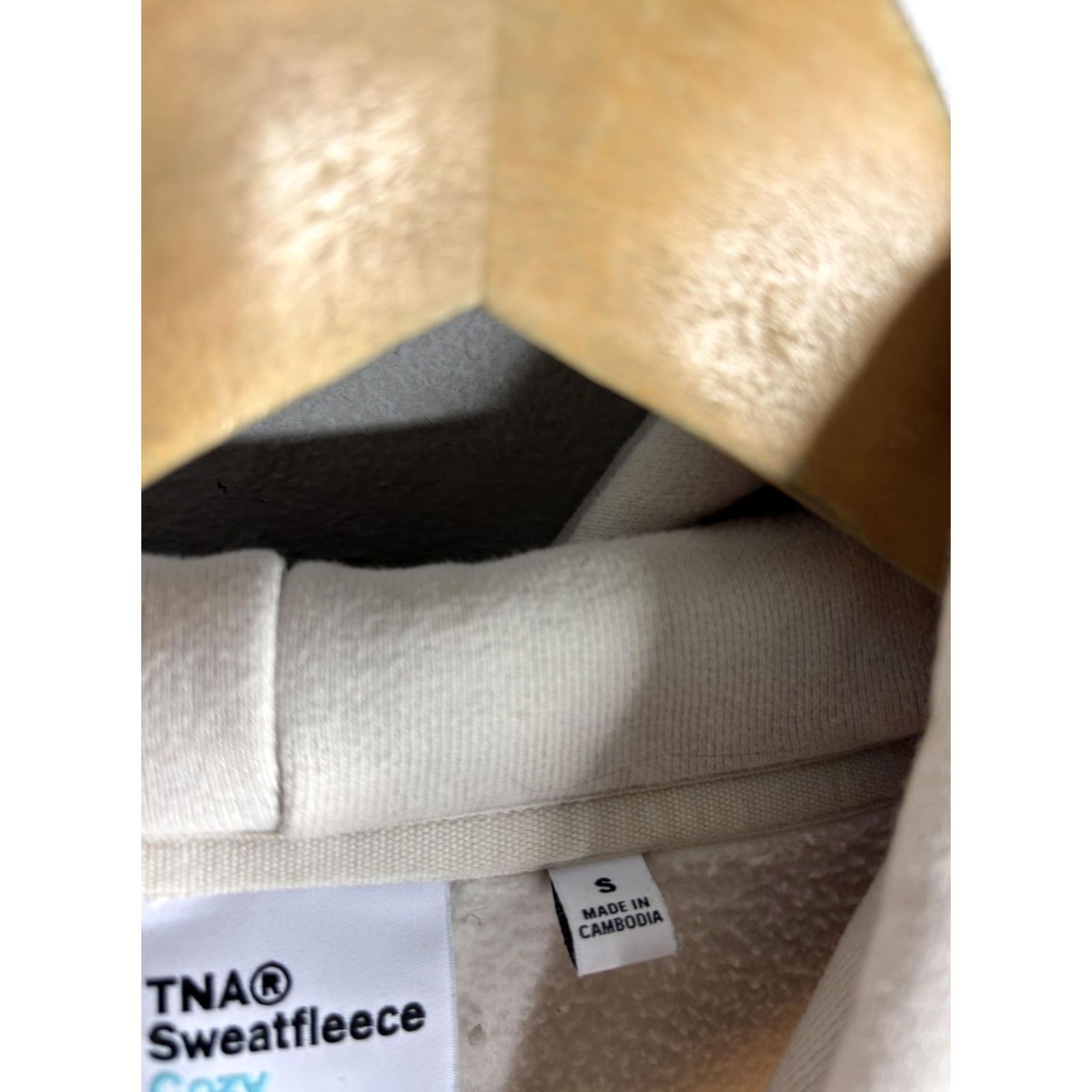 TNA VINTAGE? No — TNA Sweatfleece Hoodie Womens S White Cozy Fleece Boyfriend Pullover Pocket Shirt? Size S / US 4 / IT 40 - 5 Thumbnail