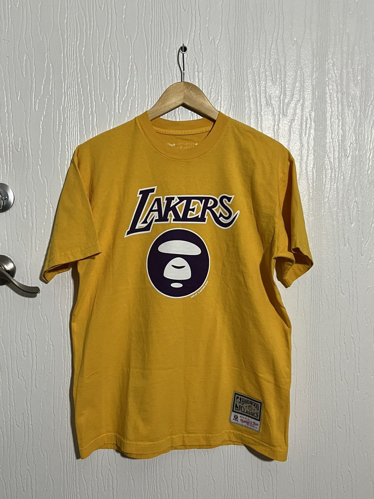 Aape × Mitchell & Ness × NBA NBA LA Lakers x Aape A Bathing Ape 