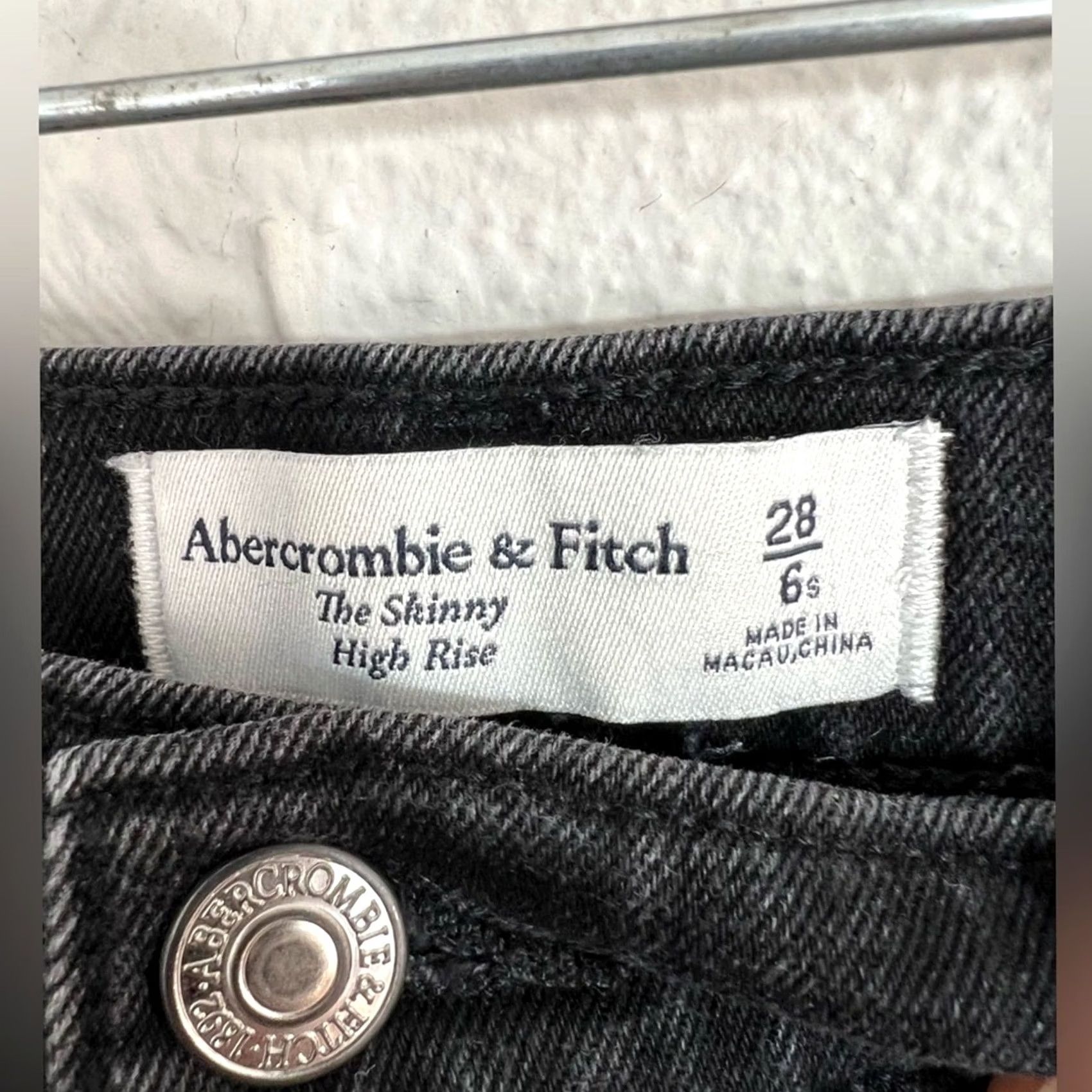 Abercrombie & Fitch Abercrombie & Fitch Jeans Womens 28 Black The Skinny High Rise Size 28" / US 6 / IT 42 - 5 Thumbnail