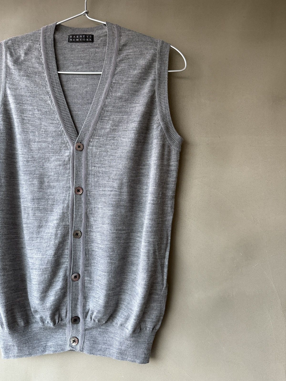 Barneys New York Barneys New York Japan Version Wool Fine Knit Mens Grey Vest Size US S / EU 44-46 / 1 - 4 Thumbnail