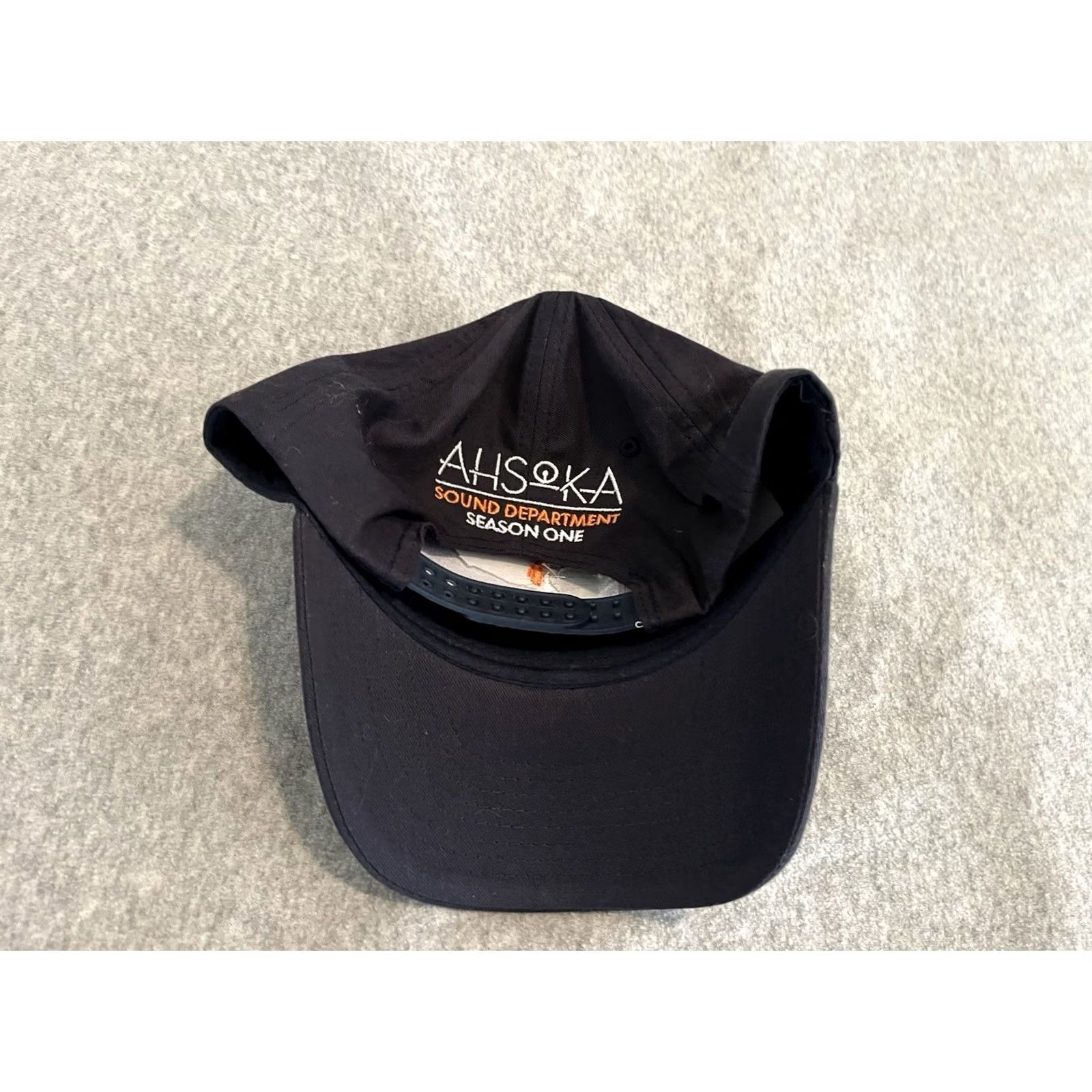 Star Wars VINTAGE RARE Ahsoka Star Wars Baseball Cap Hat Unisex Adults Adjustable Black Cap Functional Sound Department Crew Cobra Size ONE SIZE - 2 Thumbnail