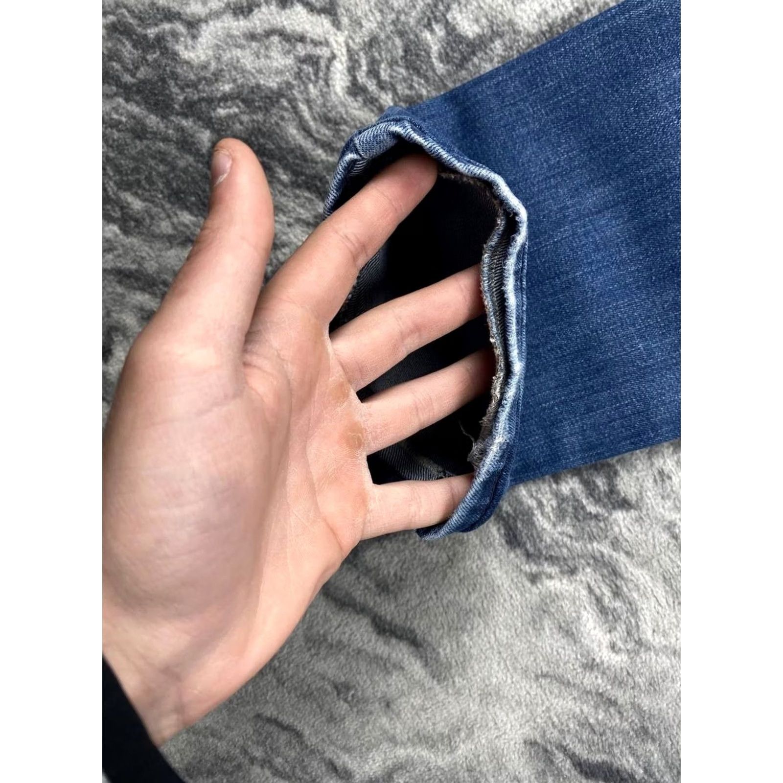 Dolce & Gabbana VINTAGE Dolce&Gabbana Denim Jeans Metal Logo Men Size 32 Blue Jeans 5-Pocket Design Regular Straight 32in Inseam Mens Size US 32 / EU 48 - 7 Thumbnail