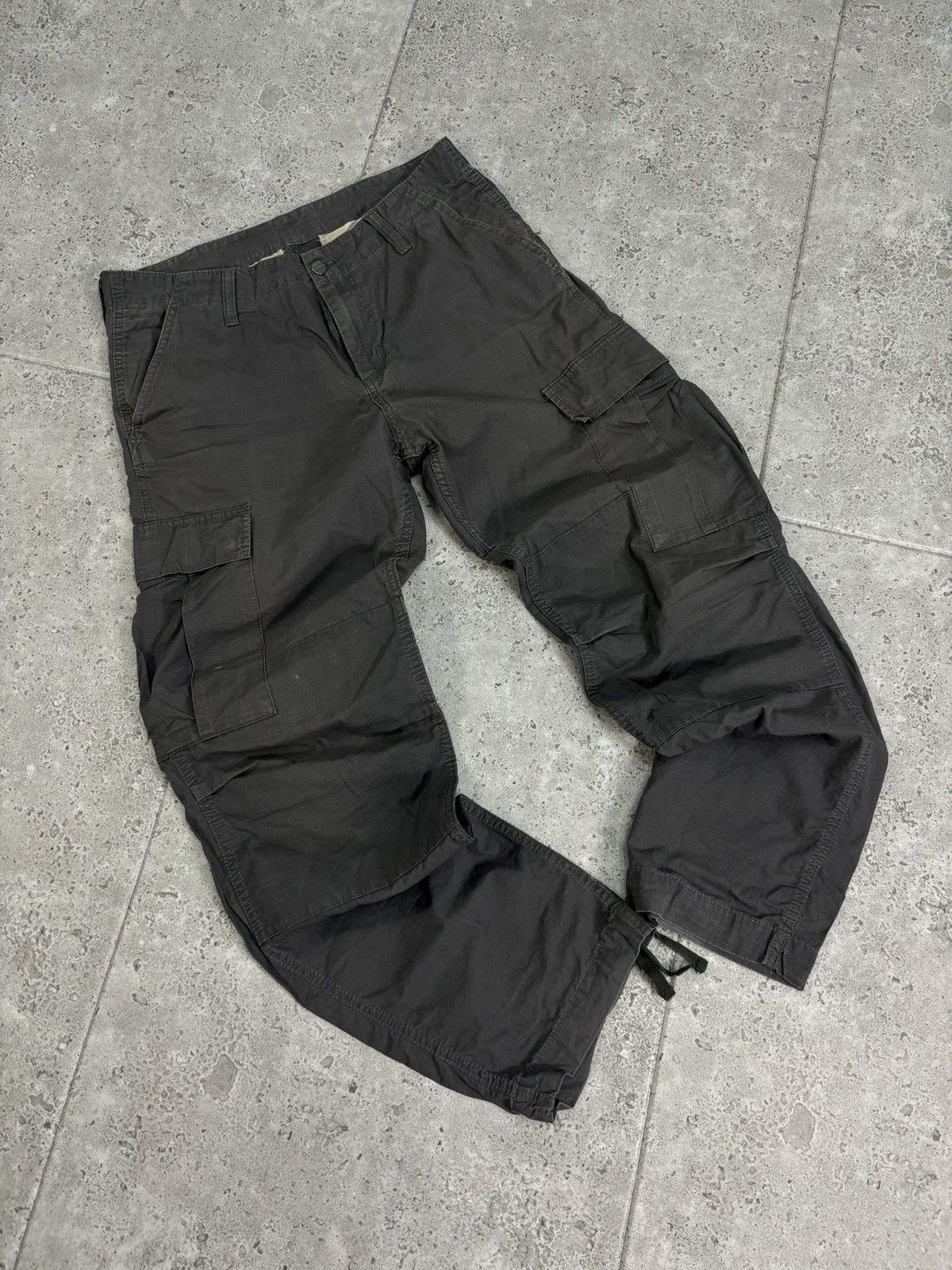 Carhartt × Vintage Crazy Vintage Y2K Distressed Faded Carhartt Bagy Denim Pants Size US 34 / EU 50 - 1 Thumbnail