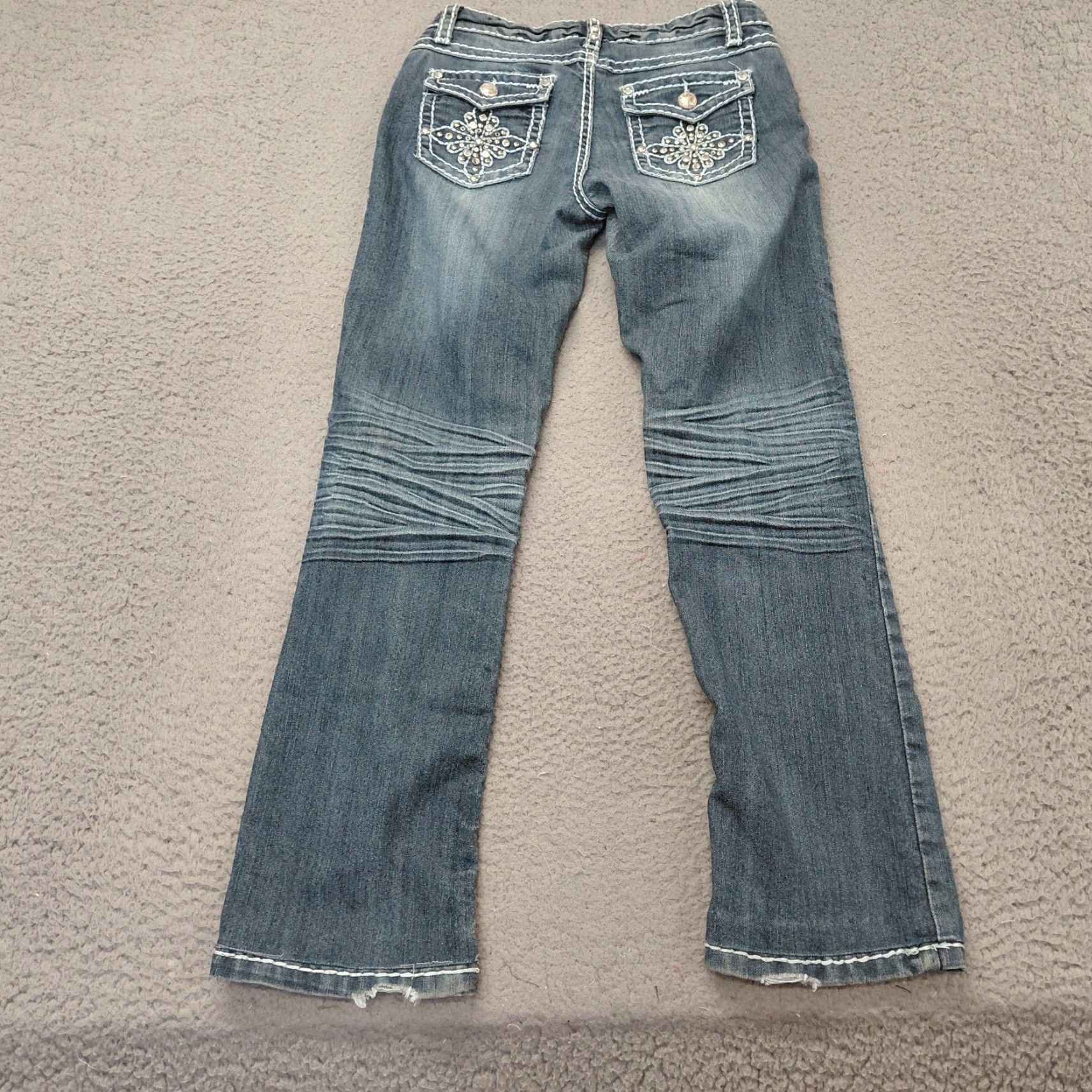 Miss Me Unbranded Signature Jeans Women's Size 4 Straight Embroidered Studded Mid Rise Dark Blue Jeans Ladies Women's 4 Pockets Distressed Bling Size 27" / US 4 / IT 40 - 2 Thumbnail