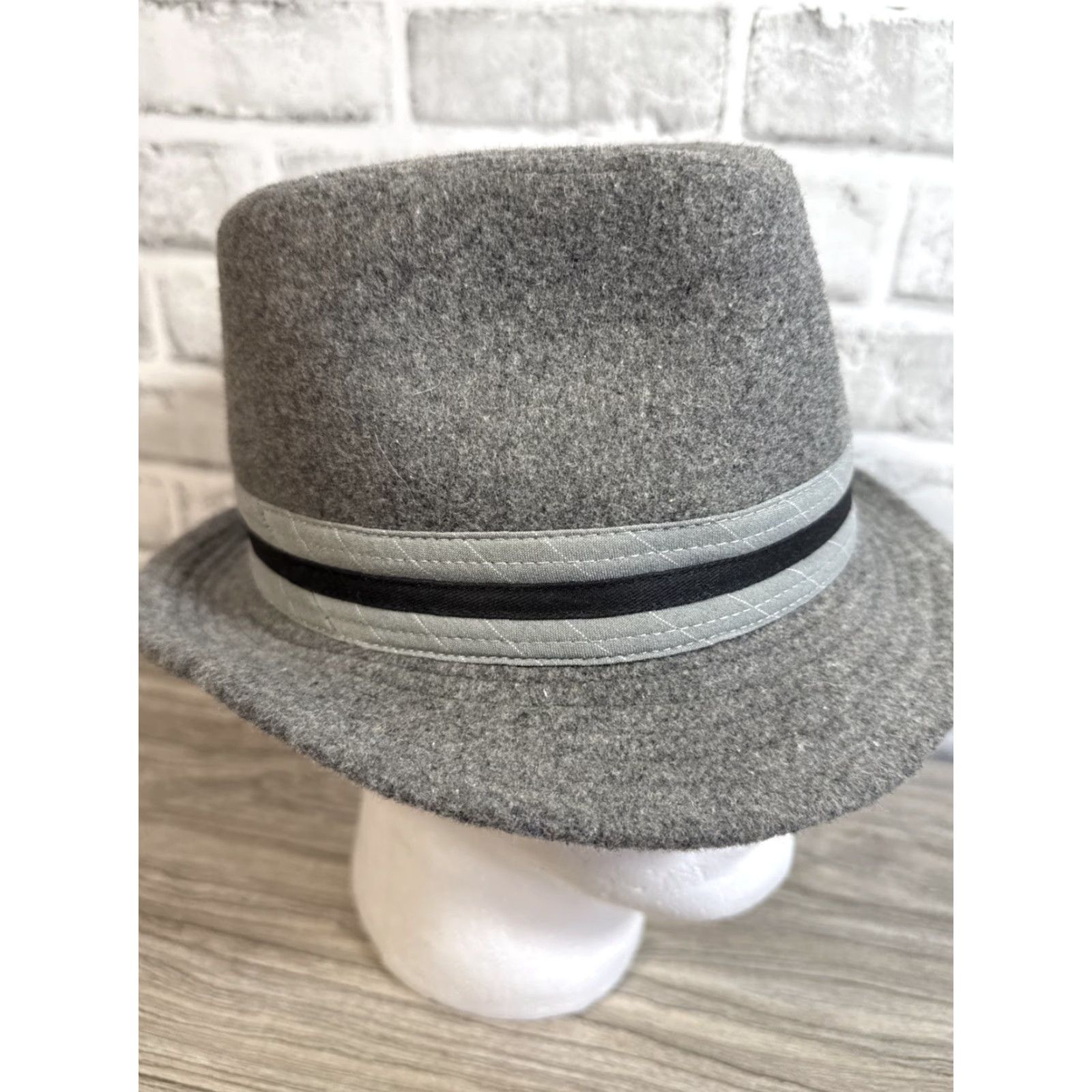 Disney DISNEY Fedora Gray Wool Blend Hat Adult S Men Men Disney Gray Fedora Style Wool Blend Hat S Adult Size ONE SIZE - 5 Thumbnail
