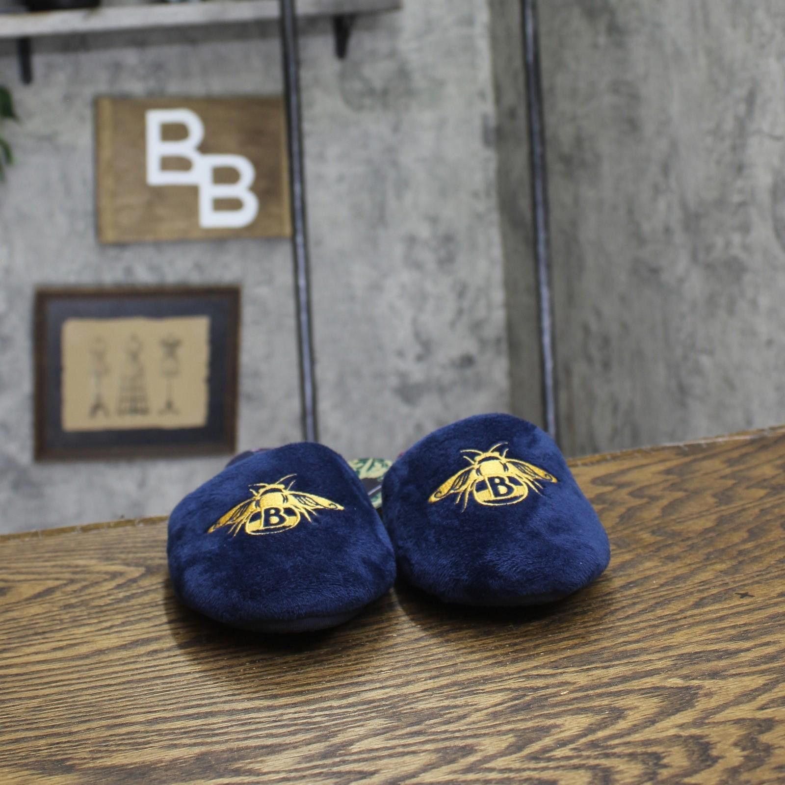 Other Nwt Bridgerton Enchanting Floral Bee Slippers Navy Blue 6m Size US 6 / IT 36 - 3 Thumbnail