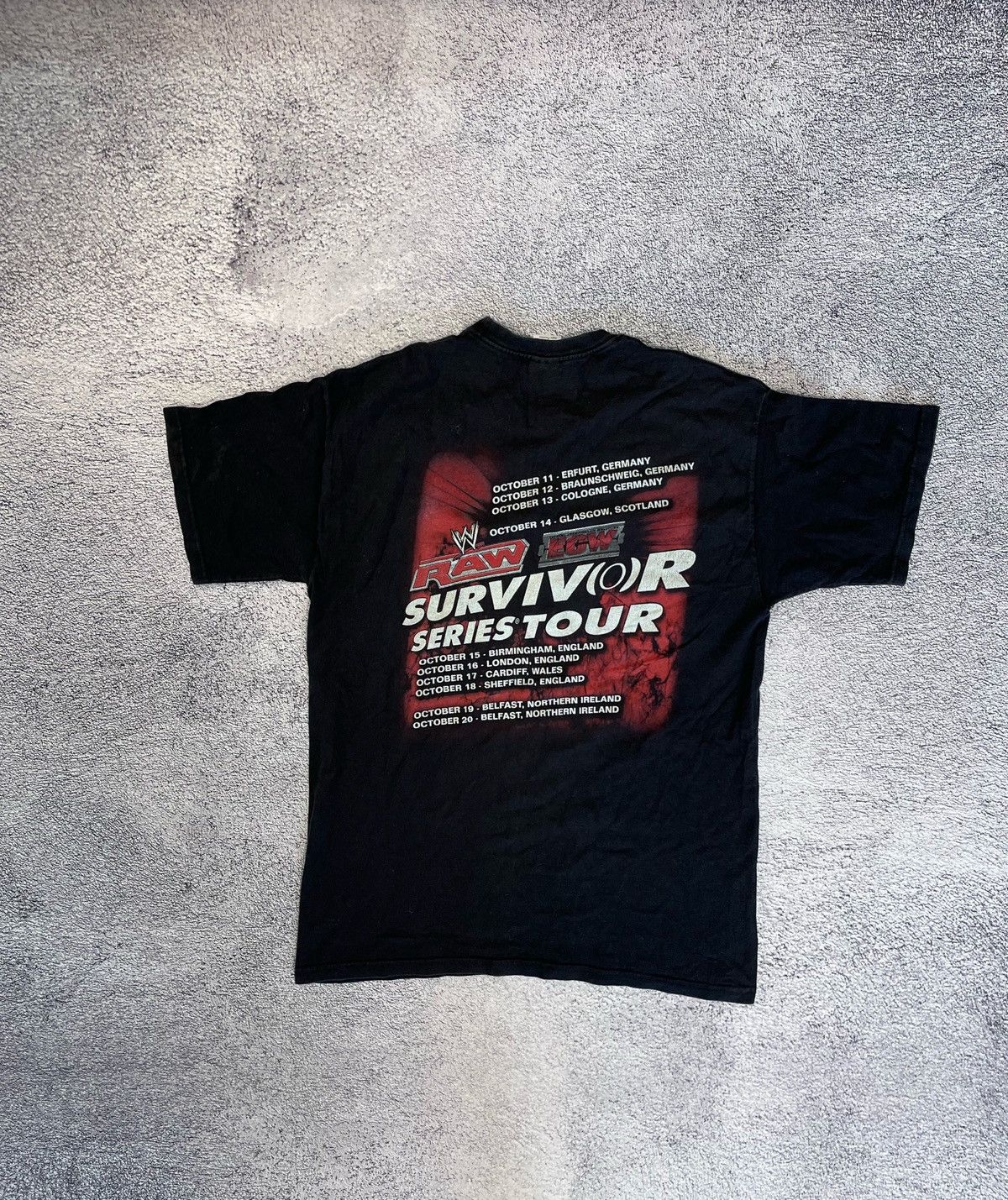WWE Fruit Of The Loom Mens T -Shirt Vintage Wrestling WWE RAW Size US M / EU 48-50 / 2 - 5 Thumbnail