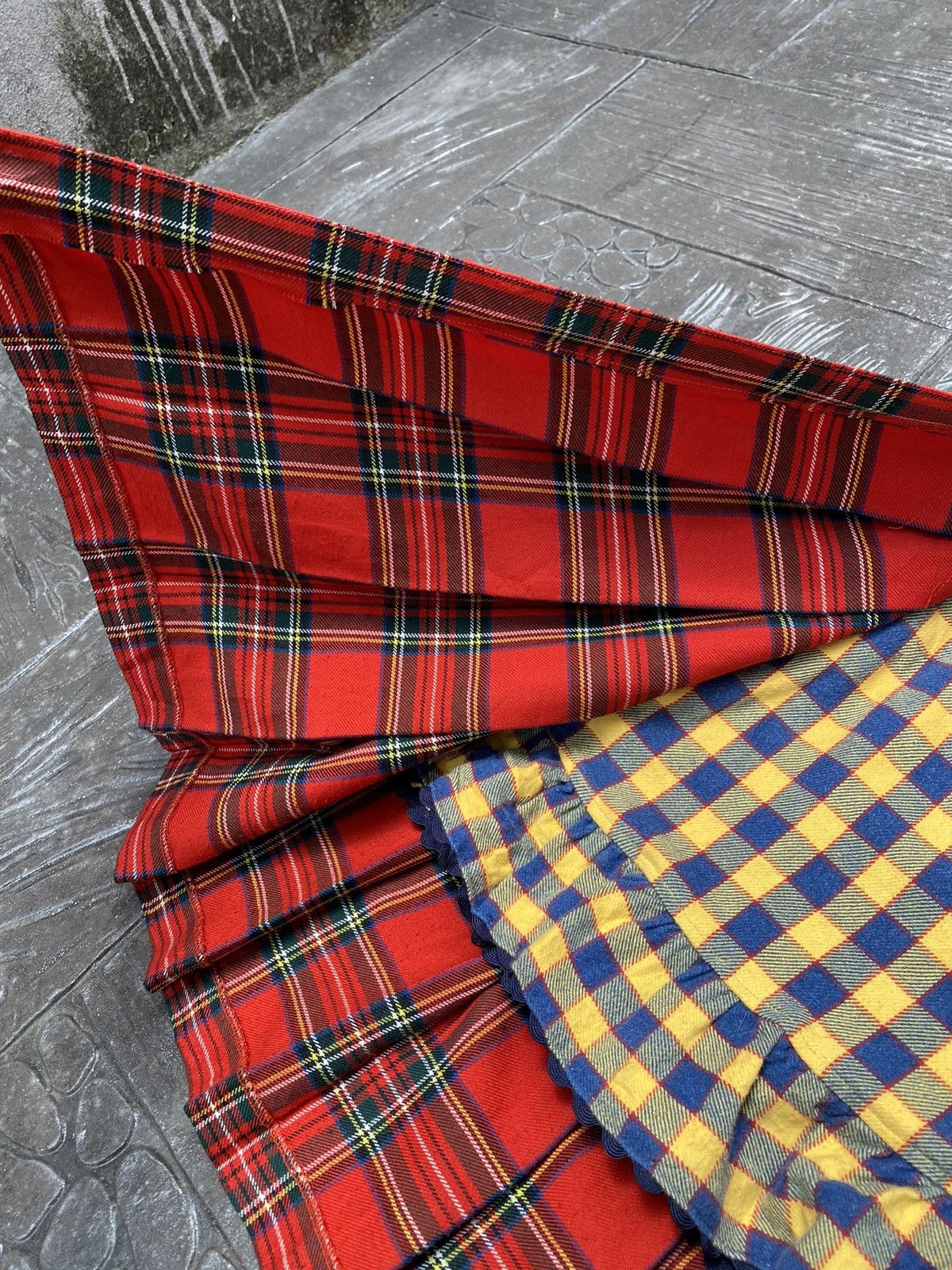 Japanese Brand 🔥RARE🔥 Mezzo Piano Split Yellow/Red Tartan Seditionaries Size 27" / US 4 / IT 40 - 6 Thumbnail