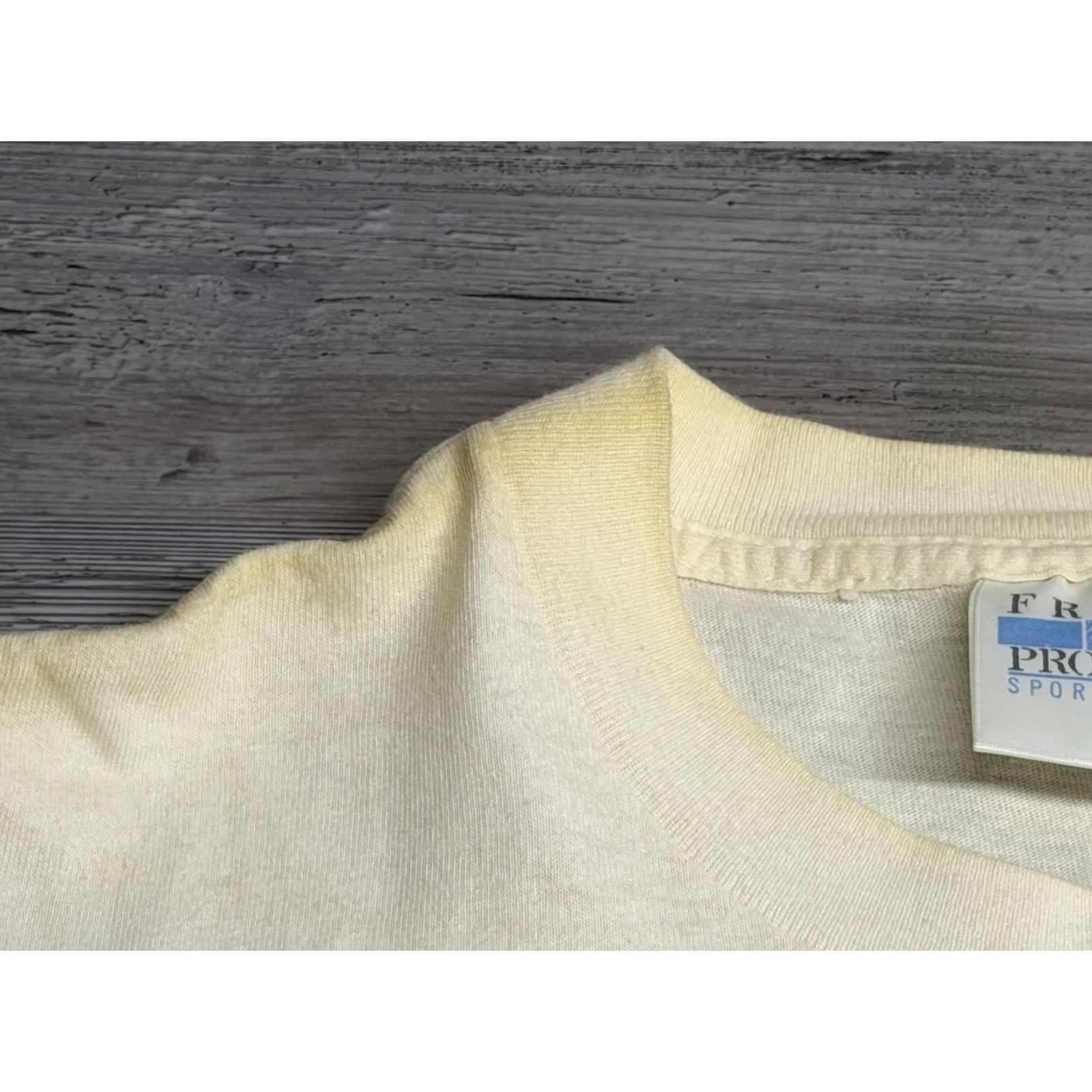 Vintage Fresh Produce Vintage 90s Redondo Beach T-Shirt Single Stitch USA Made M White Short Sleeve Mens Shirt California 90s Size US M / EU 48-50 / 2 - 7 Thumbnail