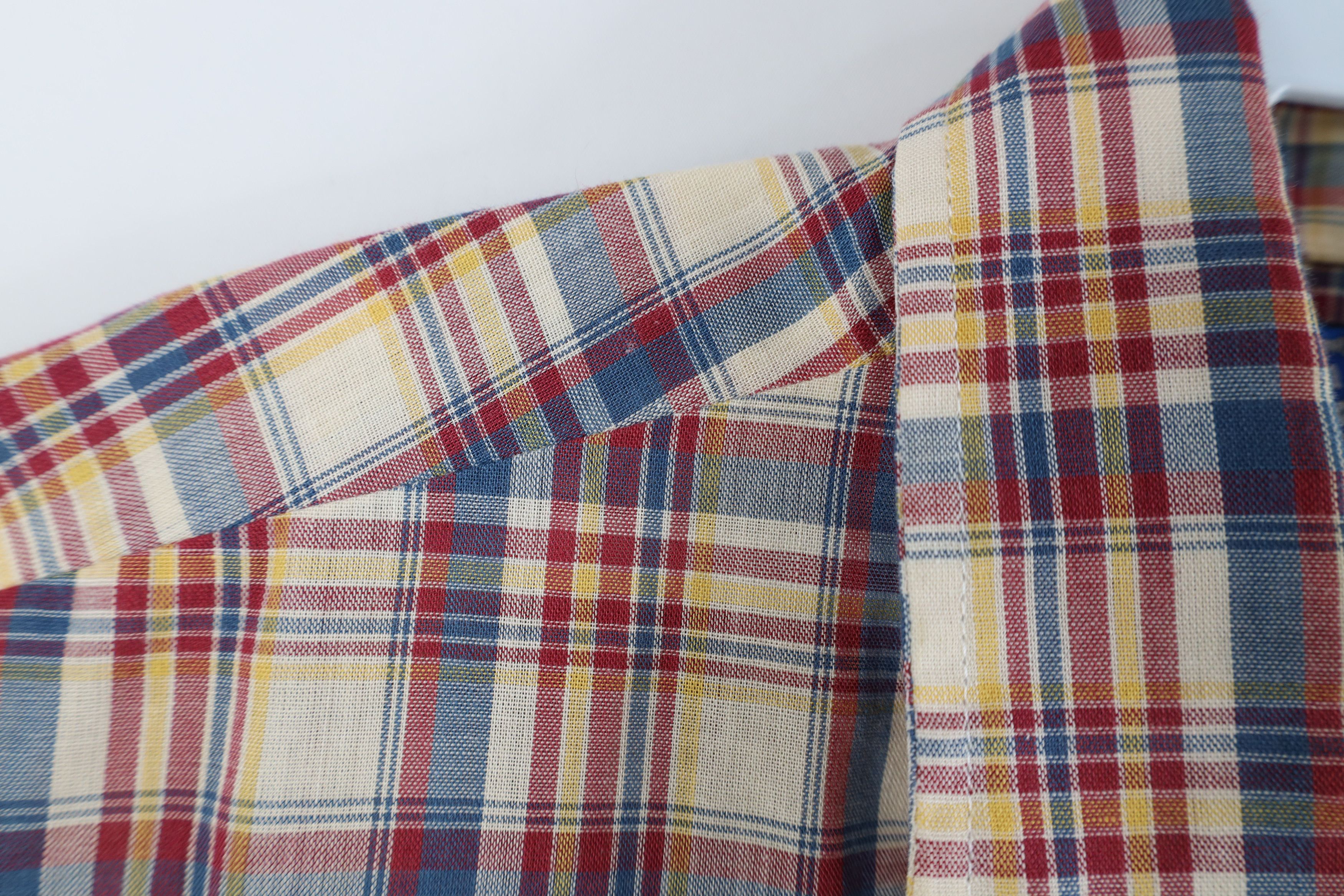 Vintage Vintage 70s Streetwear Plaid Short Sleeve Button Shirt Size US L / EU 52-54 / 3 - 5 Thumbnail