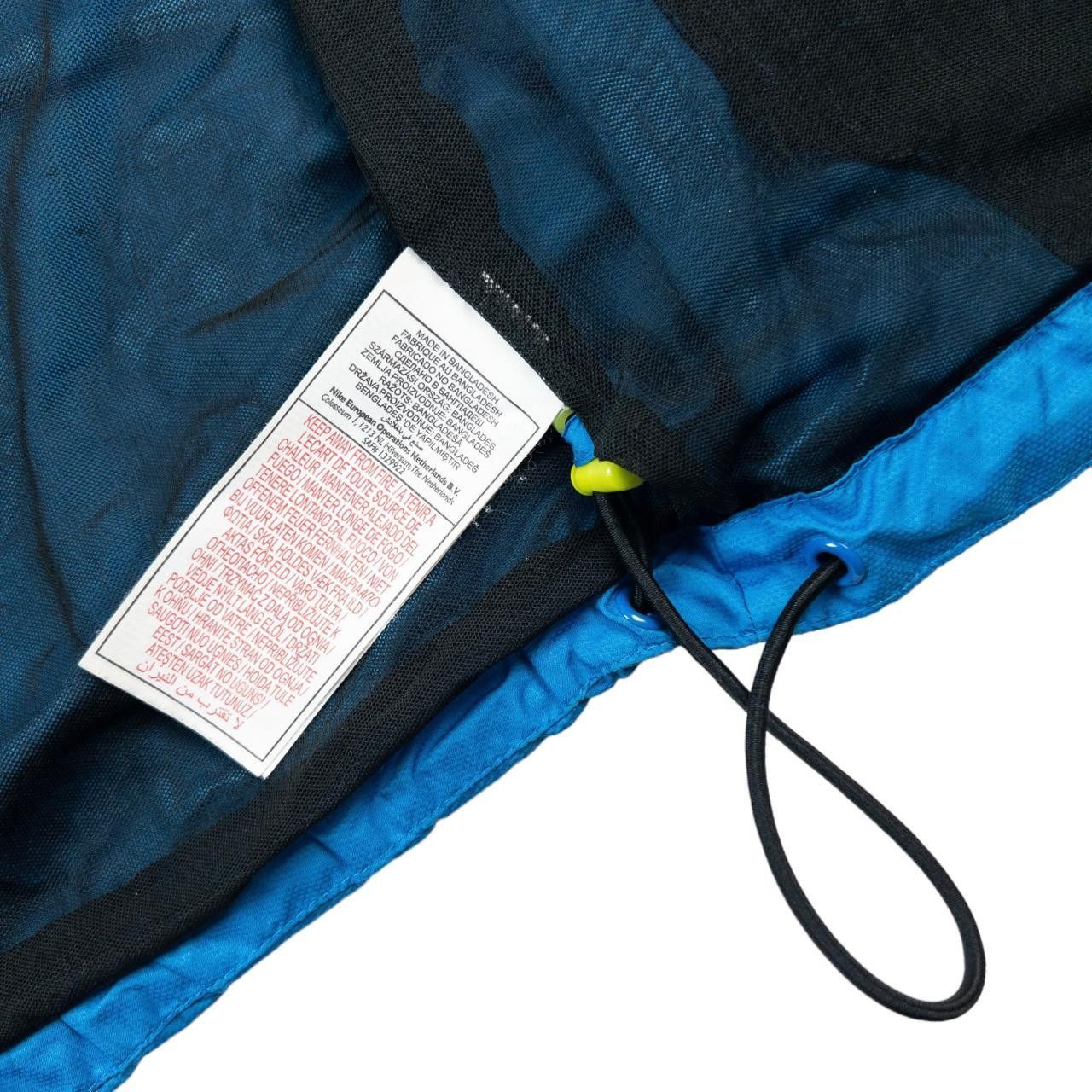 Nike Vintage Nike Waterproof Zips Up Jacket Size XXL Size US XXL / EU 58 / 5 - 6 Thumbnail