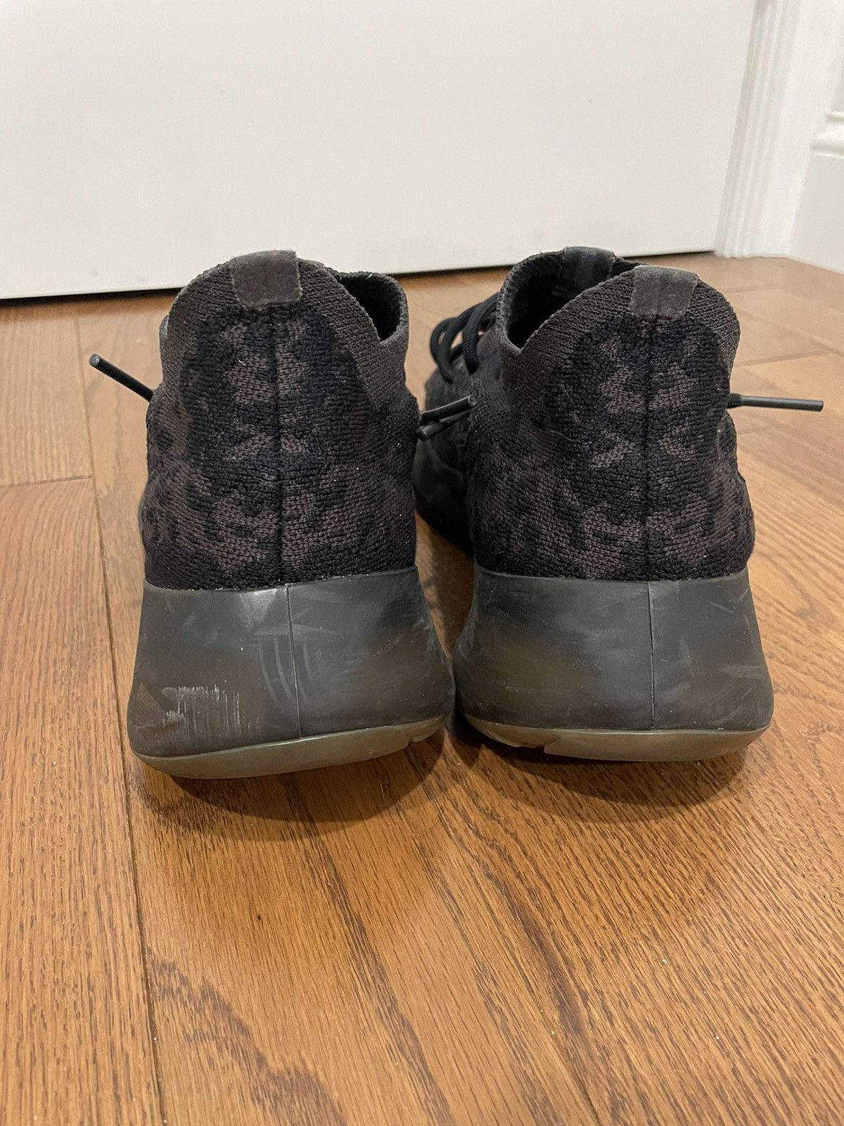 Yezzy 380 onxy