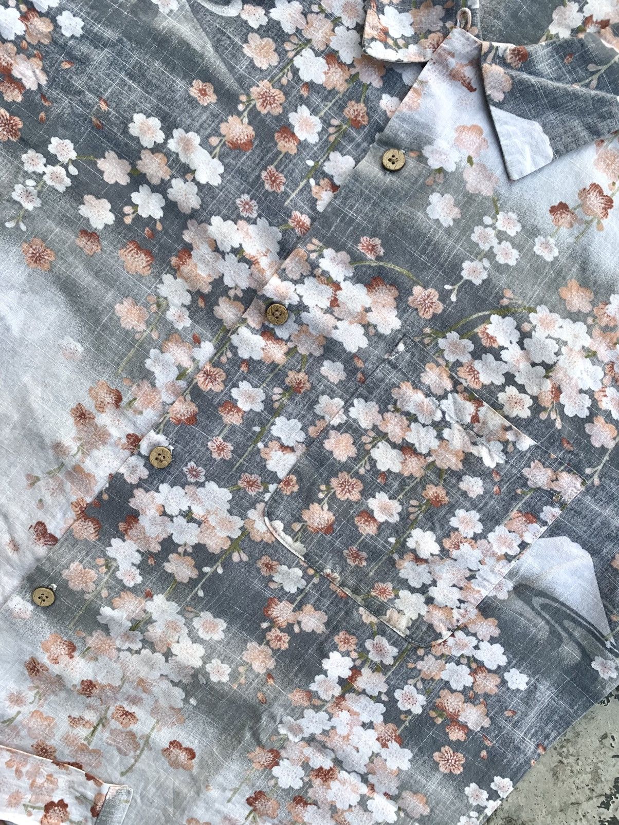 Japanese Brand 🇯🇵 Vtg Fuji Sakura Japan hawaiian Shirts Size US XL / EU 56 / 4 - 5 Thumbnail