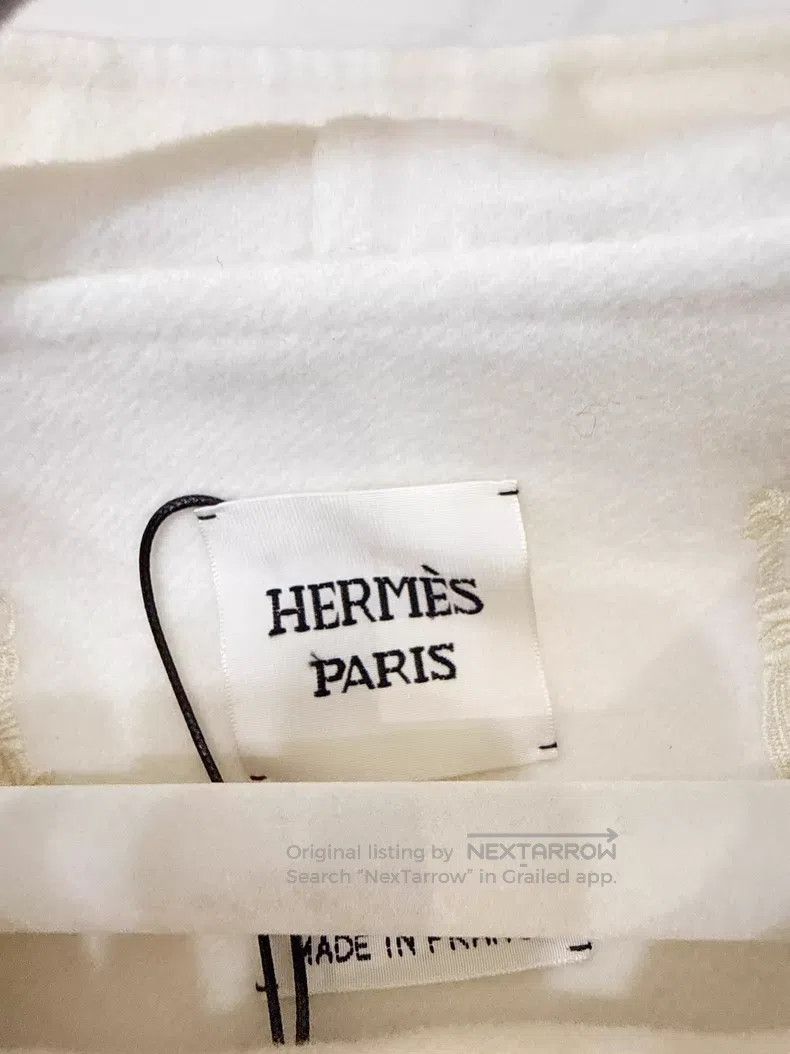 Hermes Hermes 25 ladies handmade embroidered cashmere coat, white Size XS / US 0-2 / IT 36-38 - 6 Thumbnail