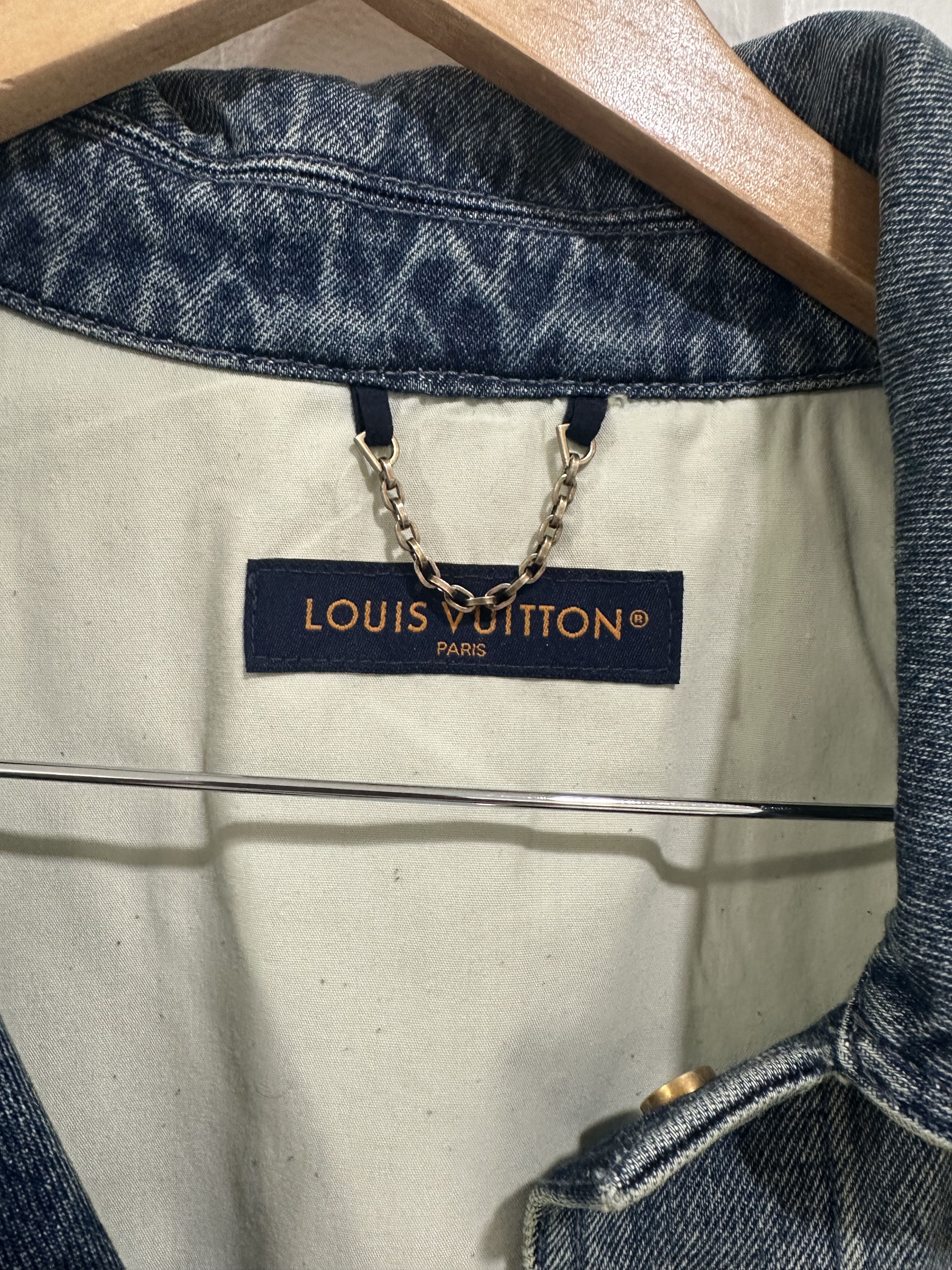 Louis Vuitton Louis Vuitton Short Sleeved Denim Workwear Shirt Size US XL / EU 56 / 4 - 4 Thumbnail