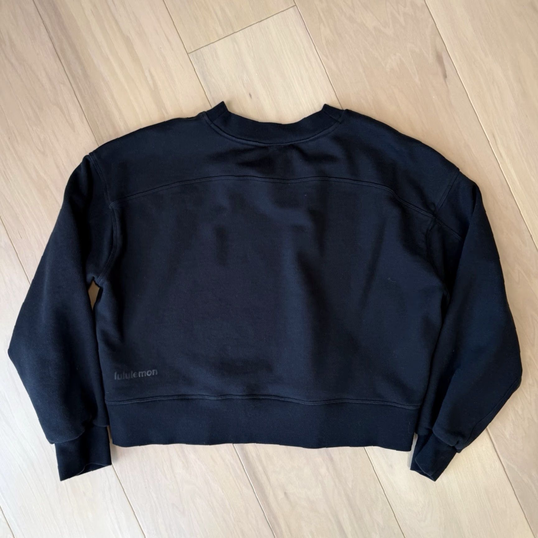 Lululemon Lululemon Sweatshirt Women's 6 Black Cropped Fleece Pullover Athleisure Yoga Shirt Ladies Pullovers Cropped Black Size M / US 6-8 / IT 42-44 - 7 Thumbnail