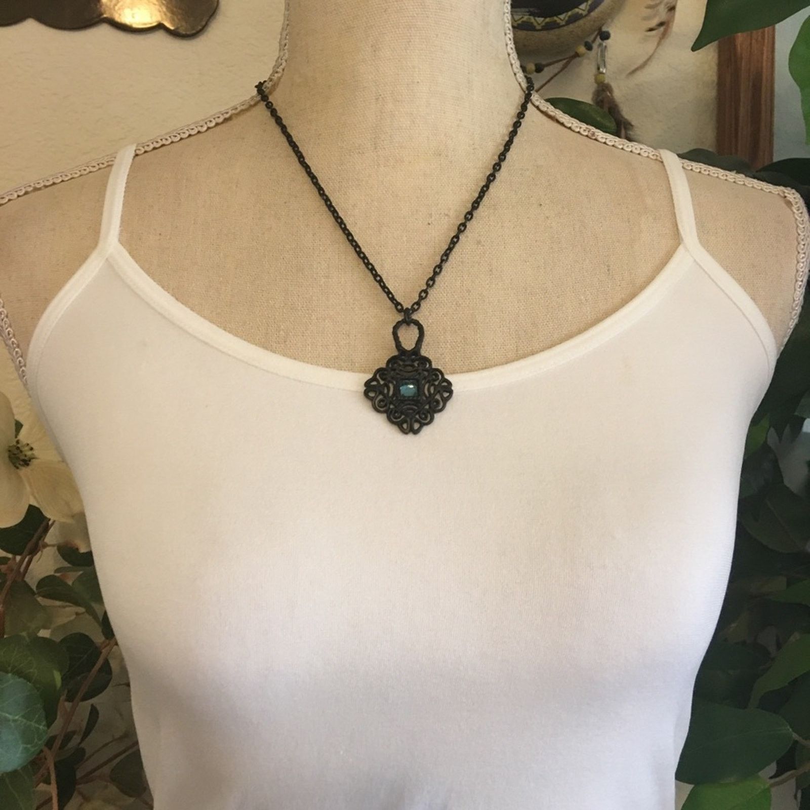 Jewelry Matte black stone accent amulet on chain Size ONE SIZE - 4 Thumbnail
