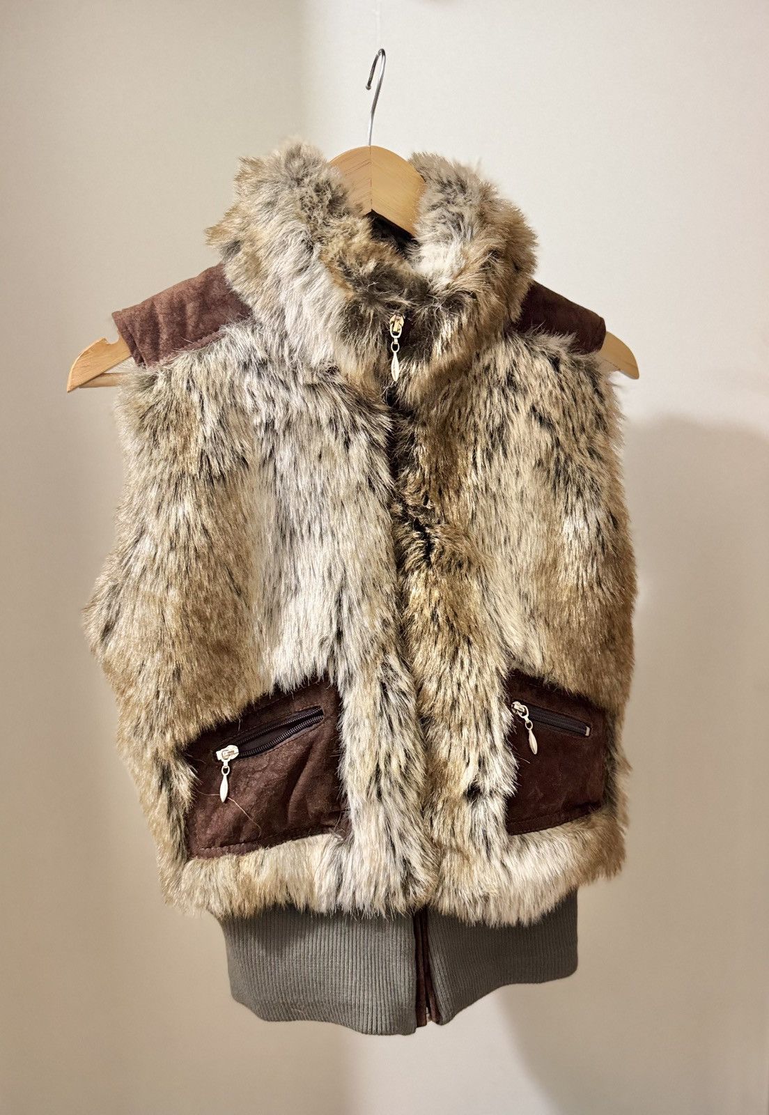 20471120 Y2K Faux Fur Vest Jacket Women’s Size S / US 4 / IT 40 - 1 Thumbnail