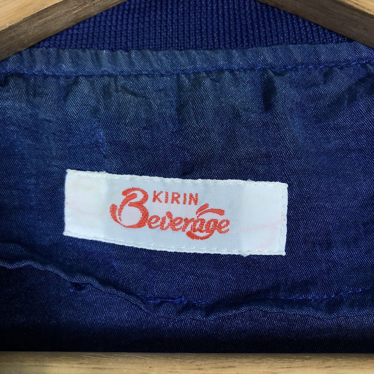 Japanese Brand 🔥Vintage Bomber Jacket Kirin Southern All Stars Big Logo Size US L / EU 52-54 / 3 - 19 Thumbnail