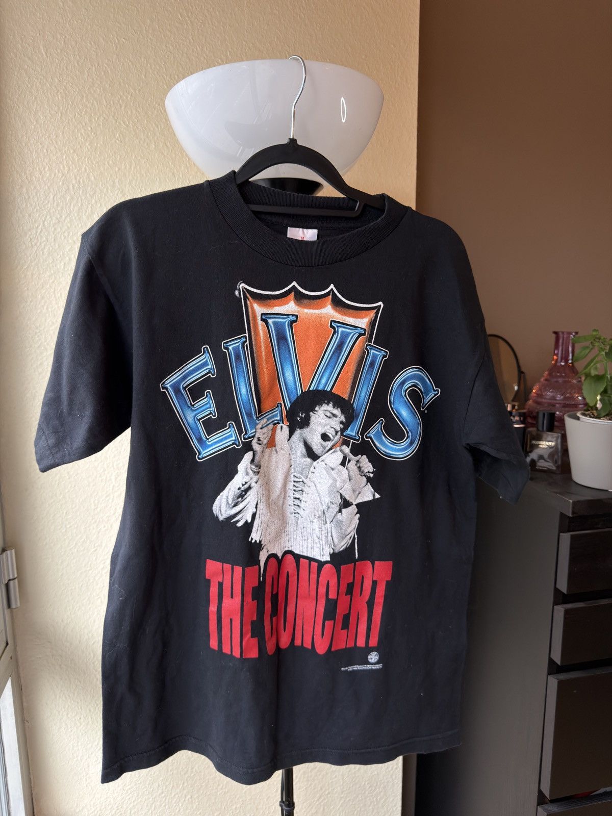 Vintage Elvis Presley merch tour T-shirt 1999 Size US M / EU 48-50 / 2 - 2 Thumbnail