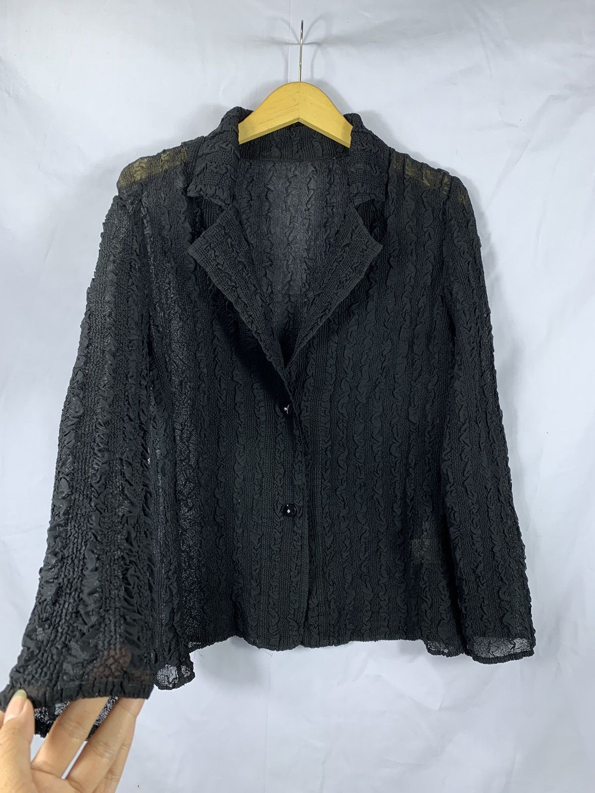 Issey Miyake Japanese Undefined Trasnparent Pleated shirt issey style Size M / US 6-8 / IT 42-44 - 1 Thumbnail