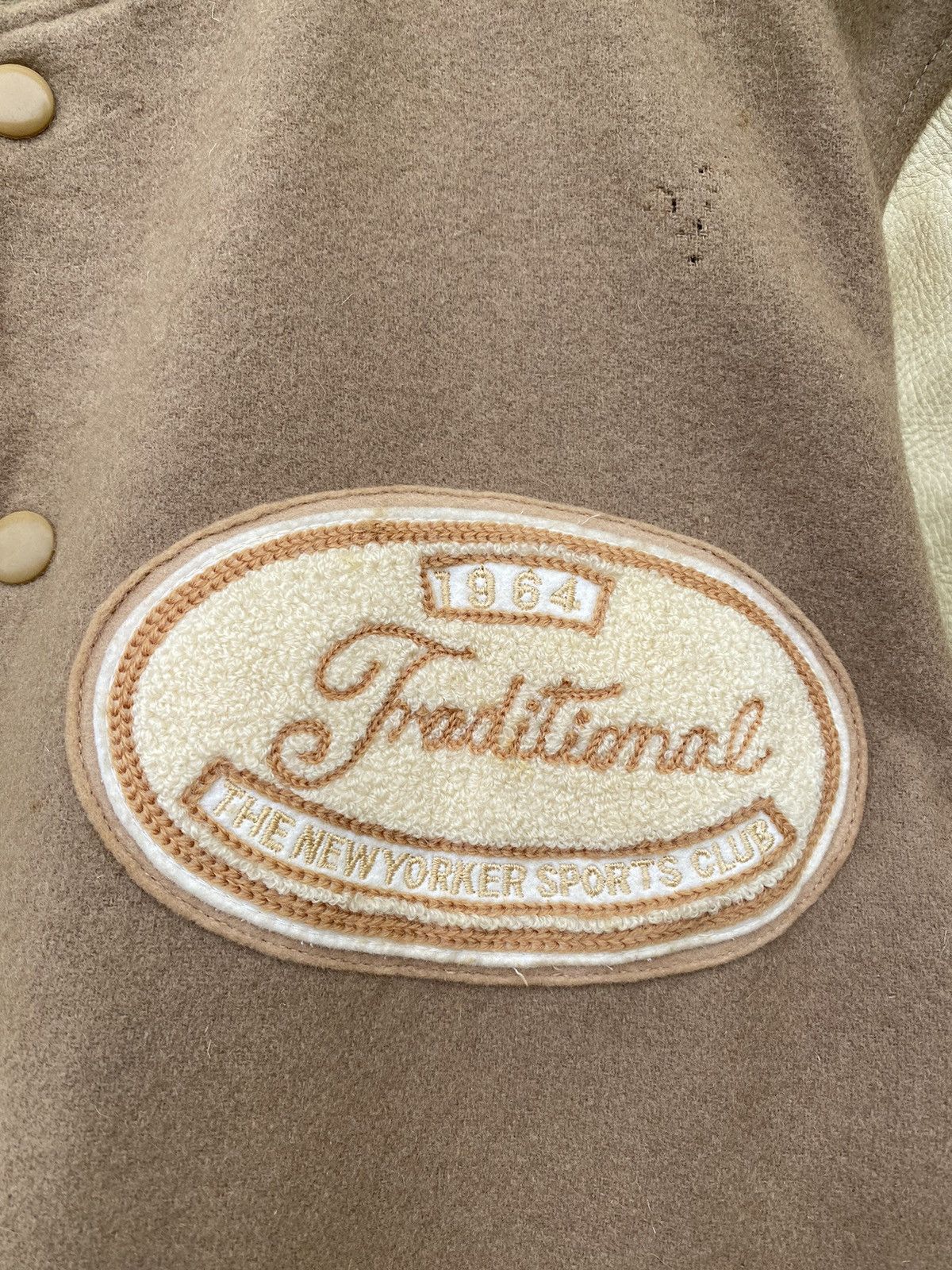 Vintage Vintage traditional embroidery varsity jacket Size US M / EU 48-50 / 2 - 16 Thumbnail