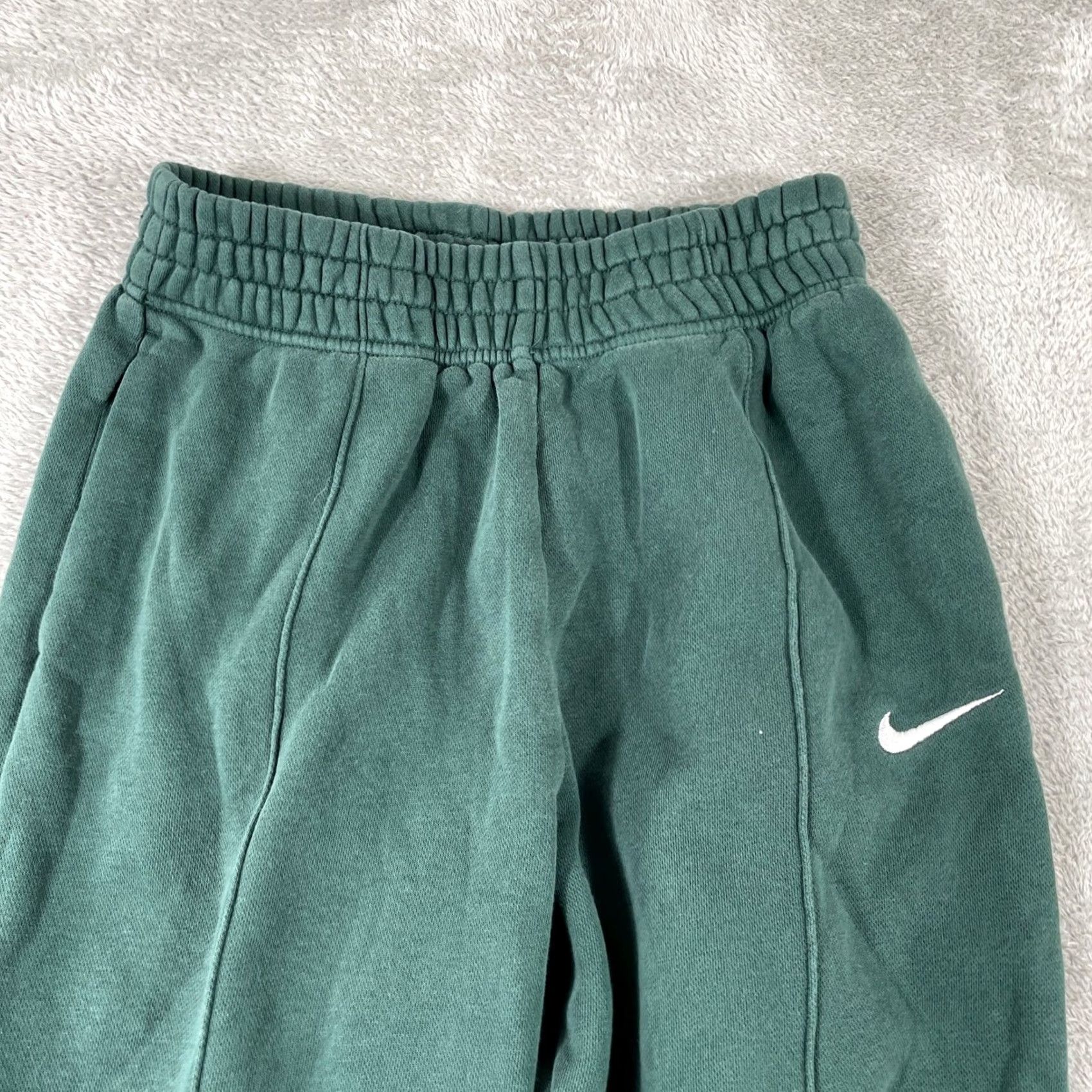 Nike Nike Sweatpants Women XS Green Elastic Waist Raw Hem Gym Running Sweatpants Size 26" / US 2 / IT 38 - 6 Thumbnail