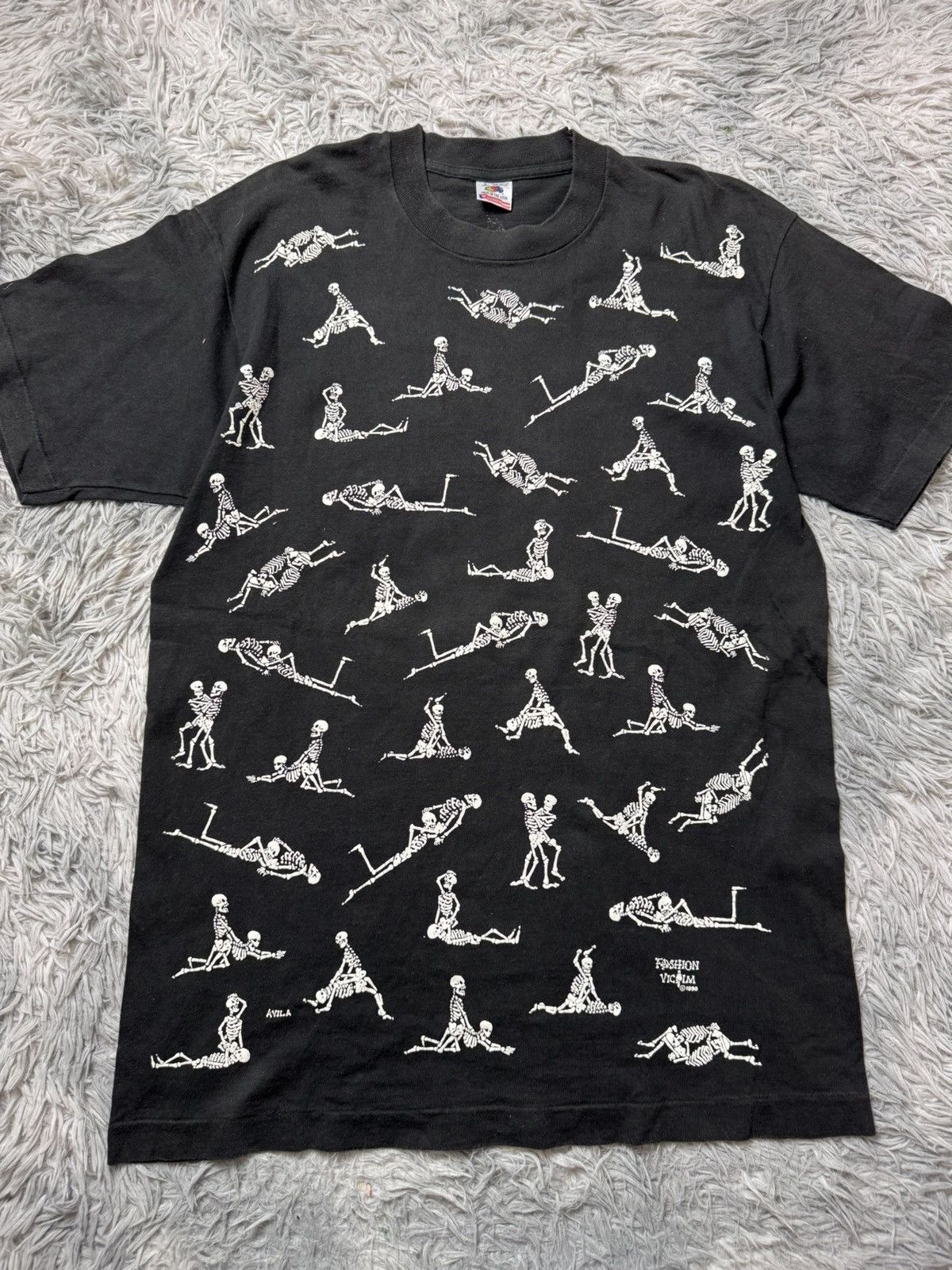 Vintage Skulls Bones X Fashion Victim 1990 Size US L / EU 52-54 / 3 - 1 Thumbnail