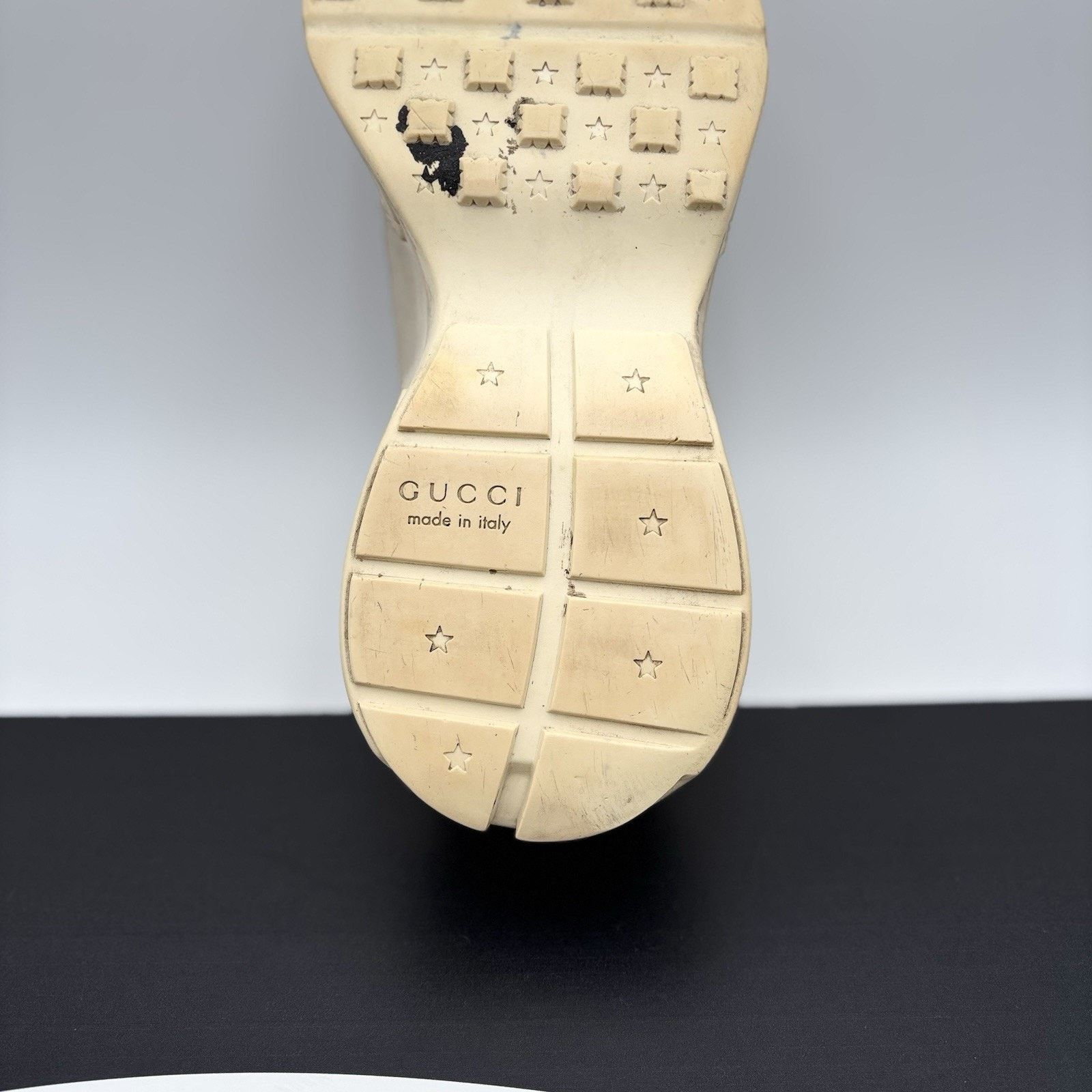 Gucci Size 9.5 G (10 US) Gucci Rhyton ' Off White ' Size US 10 / EU 43 - 18 Thumbnail