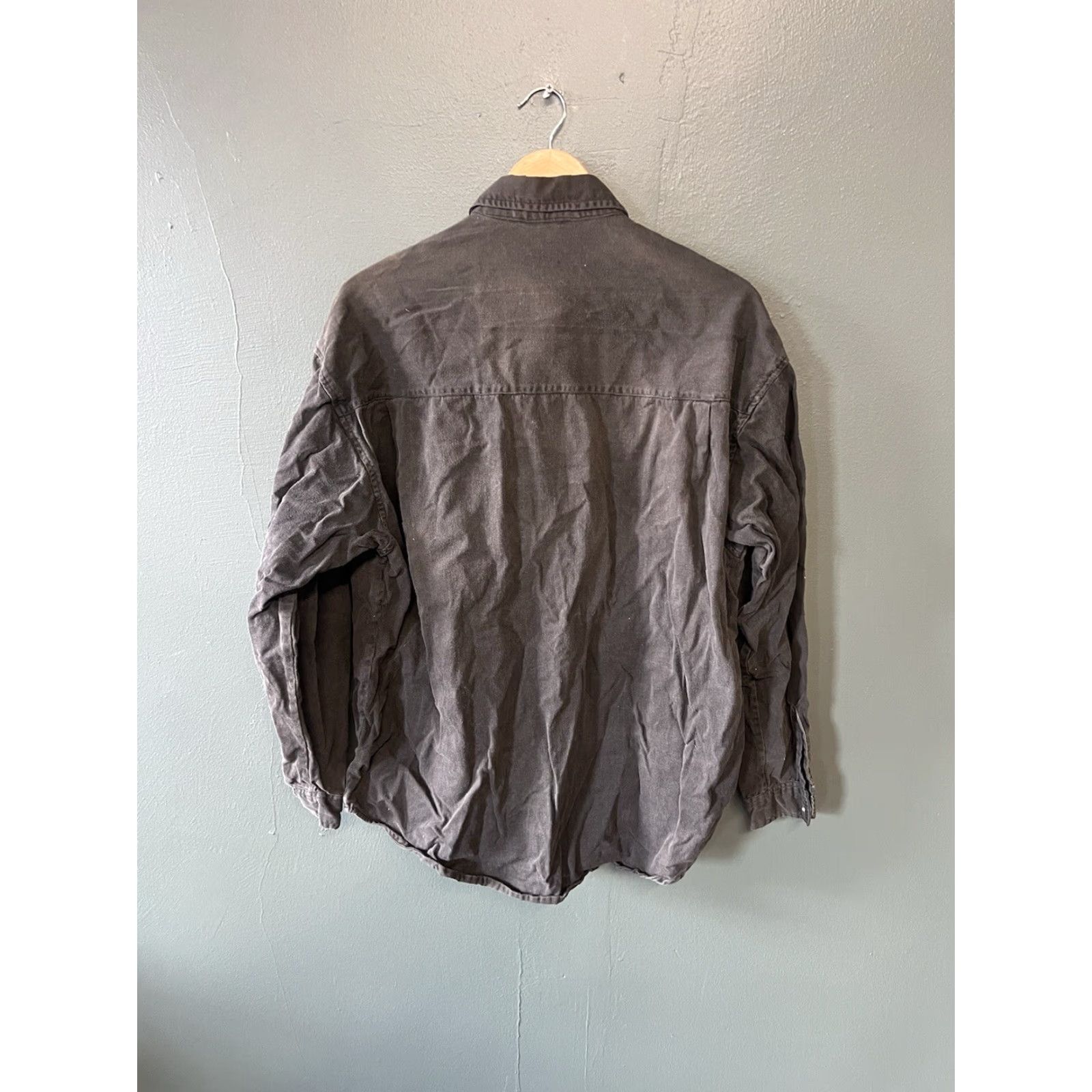 Quiksilver VINTAGE Quiksilver Shirt L Black Button-Up Long Sleeve Mens Distressed Y2K Size US L / EU 52-54 / 3 - 2 Thumbnail