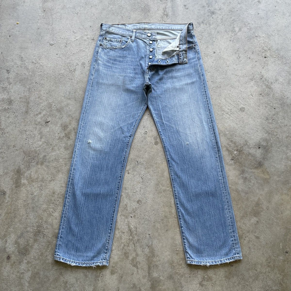 Levi's Vintage Levi’s 501 Faded ButtonFly Jeans Lightwashed Pants Size US 34 / EU 50 - 1 Thumbnail