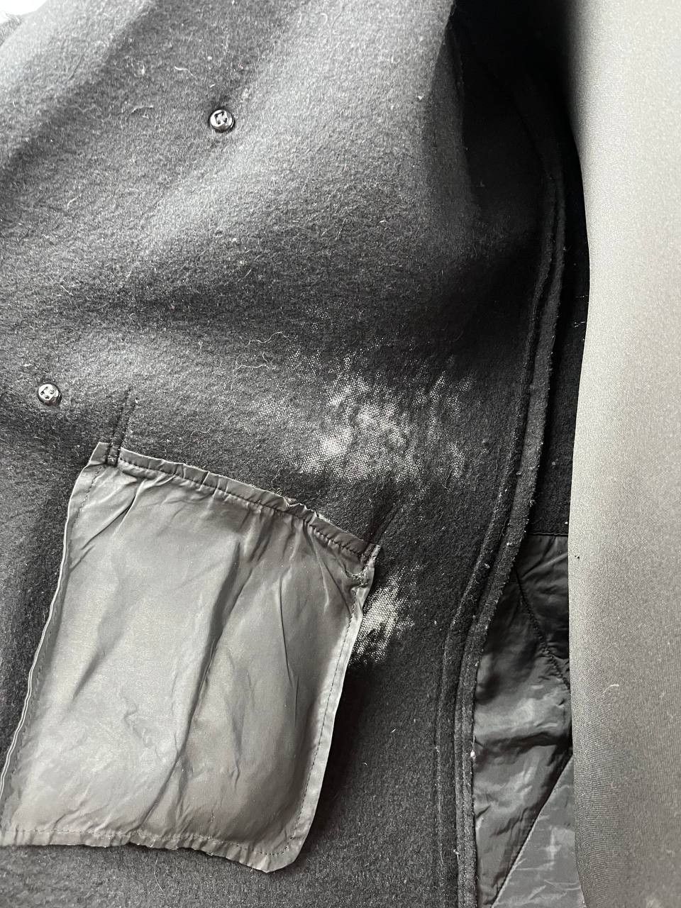 Yohji Yamamoto Worn Condition Archival Yohji Yamamoto Distressed Wool Coat Size US XS / EU 42 / 0 - 14 Thumbnail