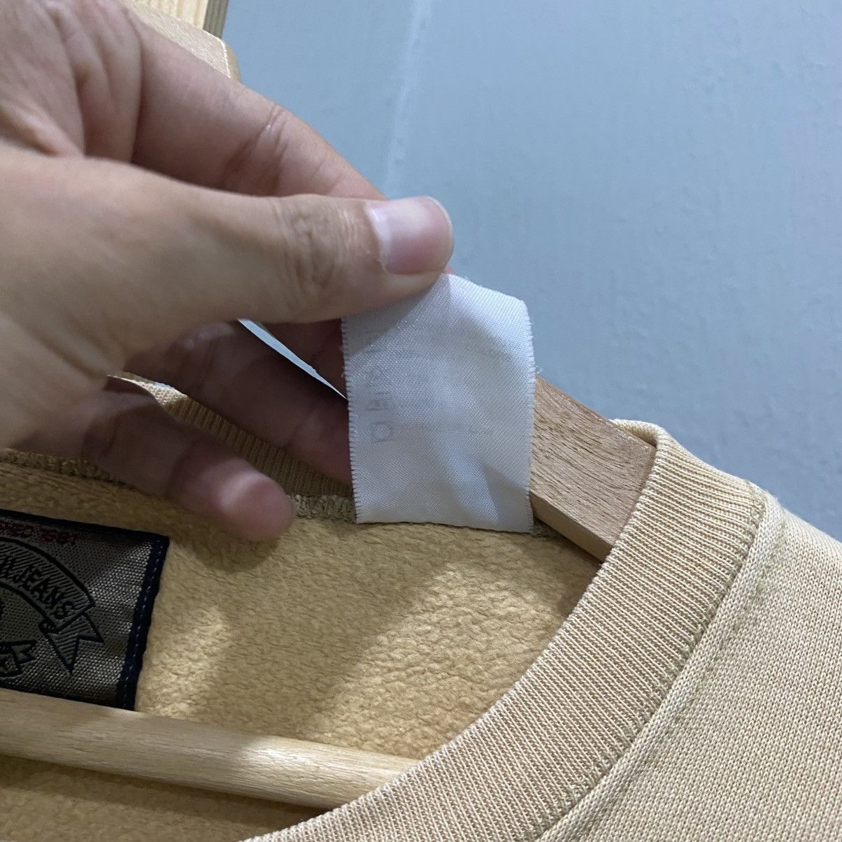 Armani Exchange Vintage Armani Exchange BigLogo Spellout Crewneck Sweatshirt Size US L / EU 52-54 / 3 - 11 Thumbnail
