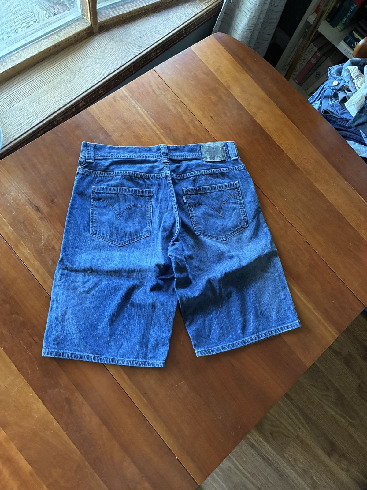 Levi's Vintage Levis Silvertab baggy denim shorts Size US 36 / EU 52 - 1 Thumbnail